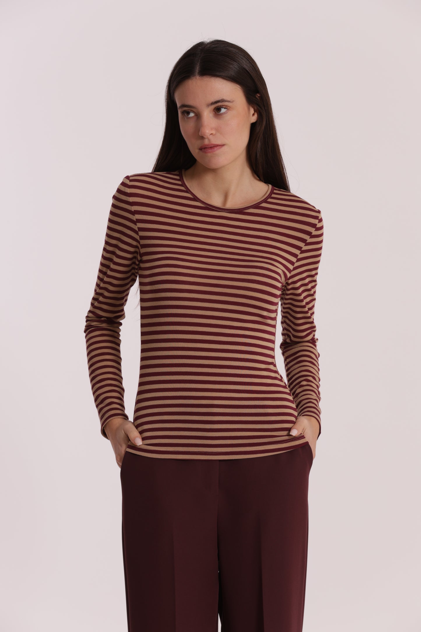 MAGLIA SCOLLO TONDO A RIGHE