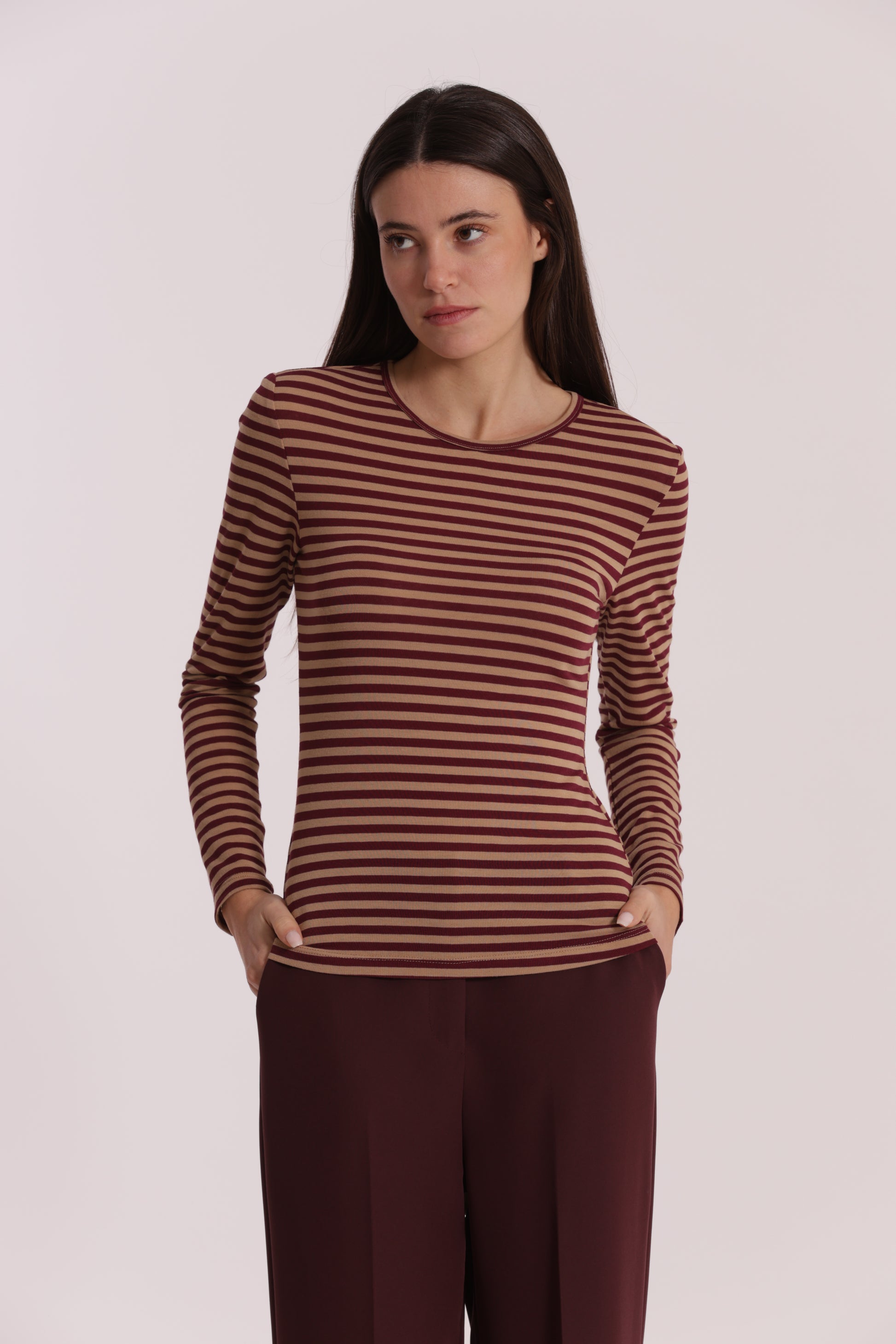 MAGLIA SCOLLO TONDO A RIGHE