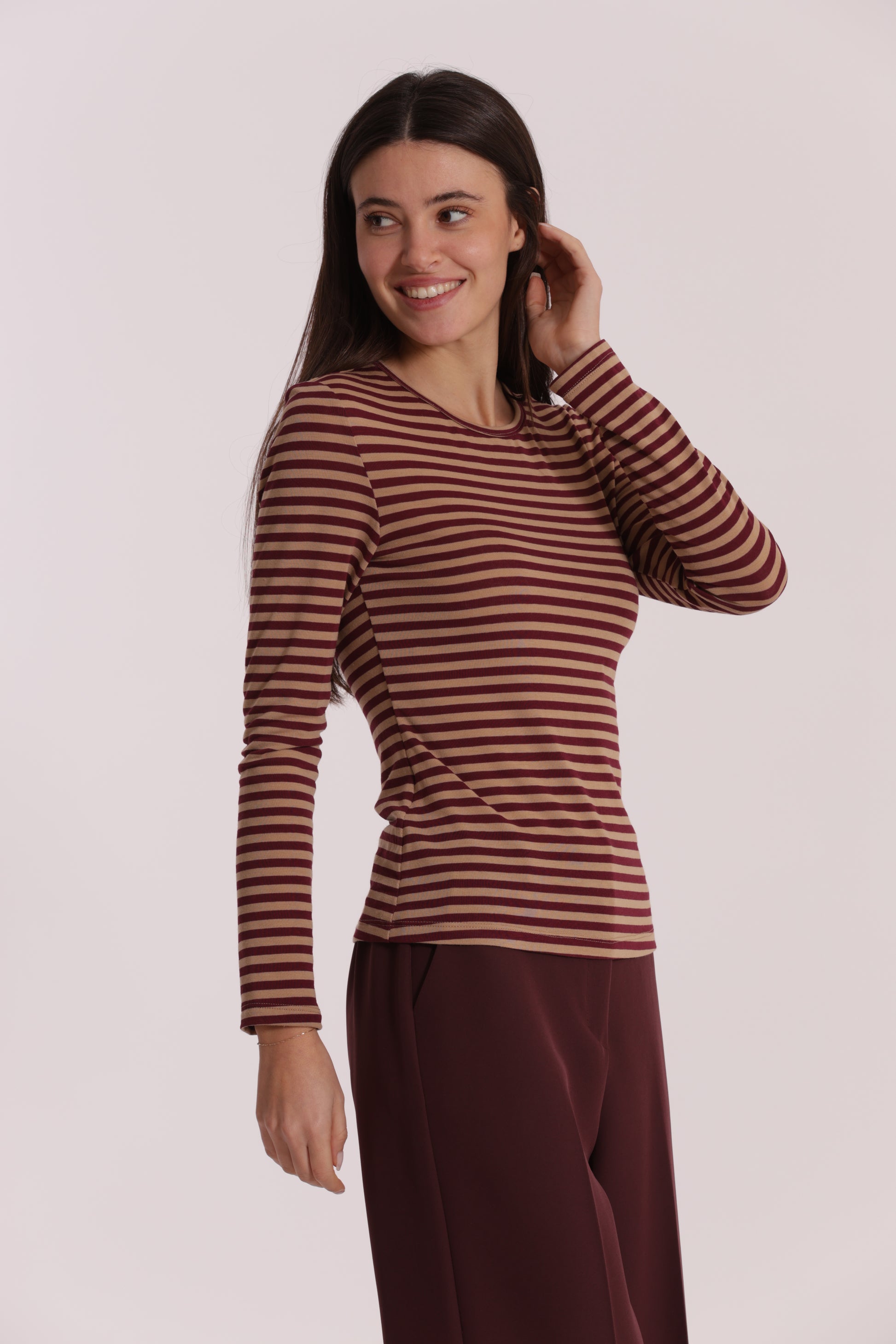 MAGLIA SCOLLO TONDO A RIGHE
