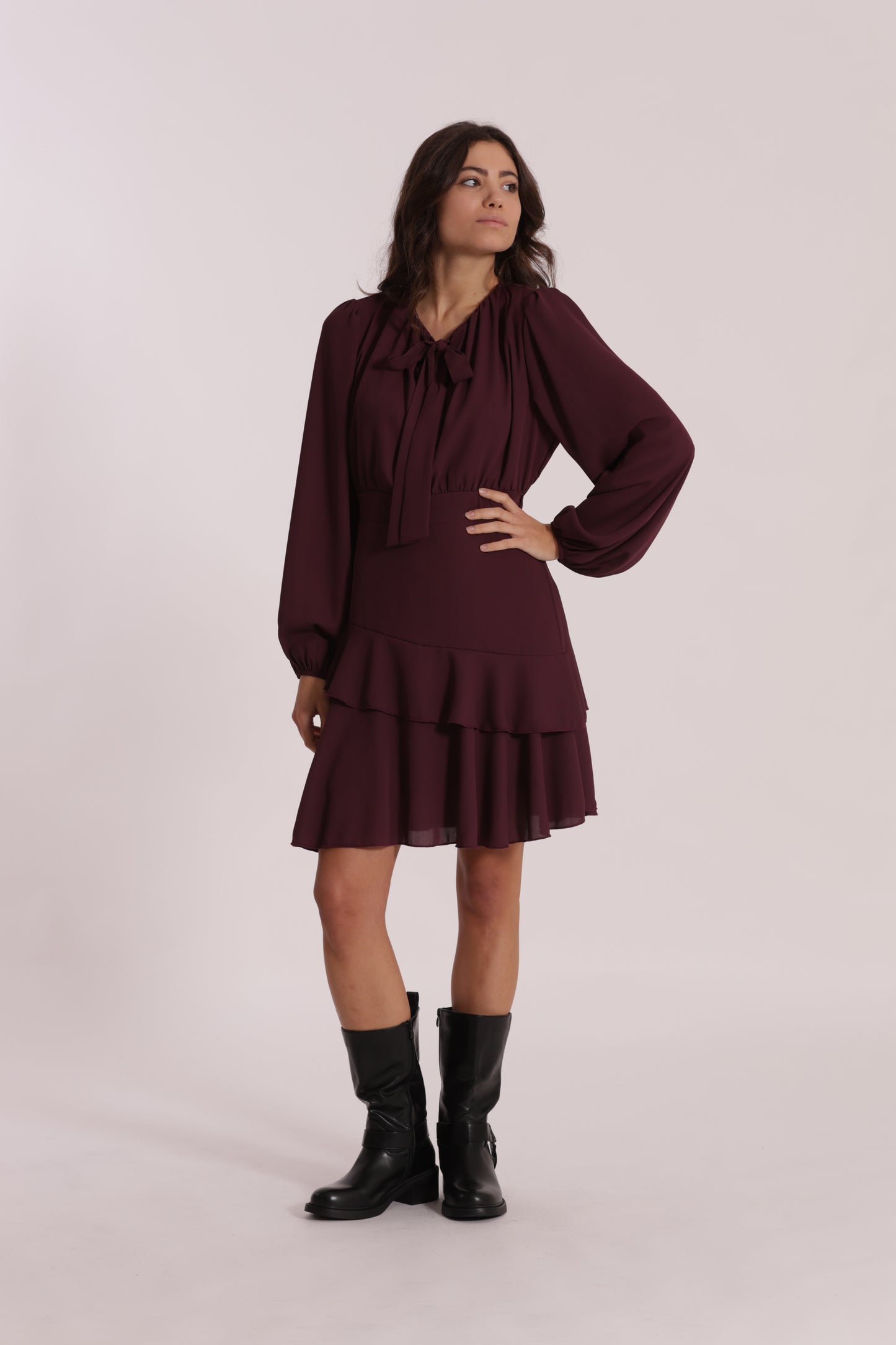 ABITO CORTO IN GEORGETTE CON ROUCHES