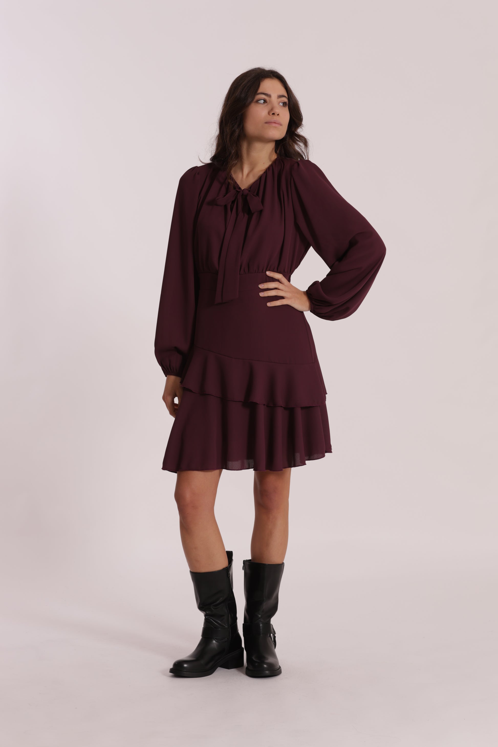 ABITO CORTO IN GEORGETTE CON ROUCHES