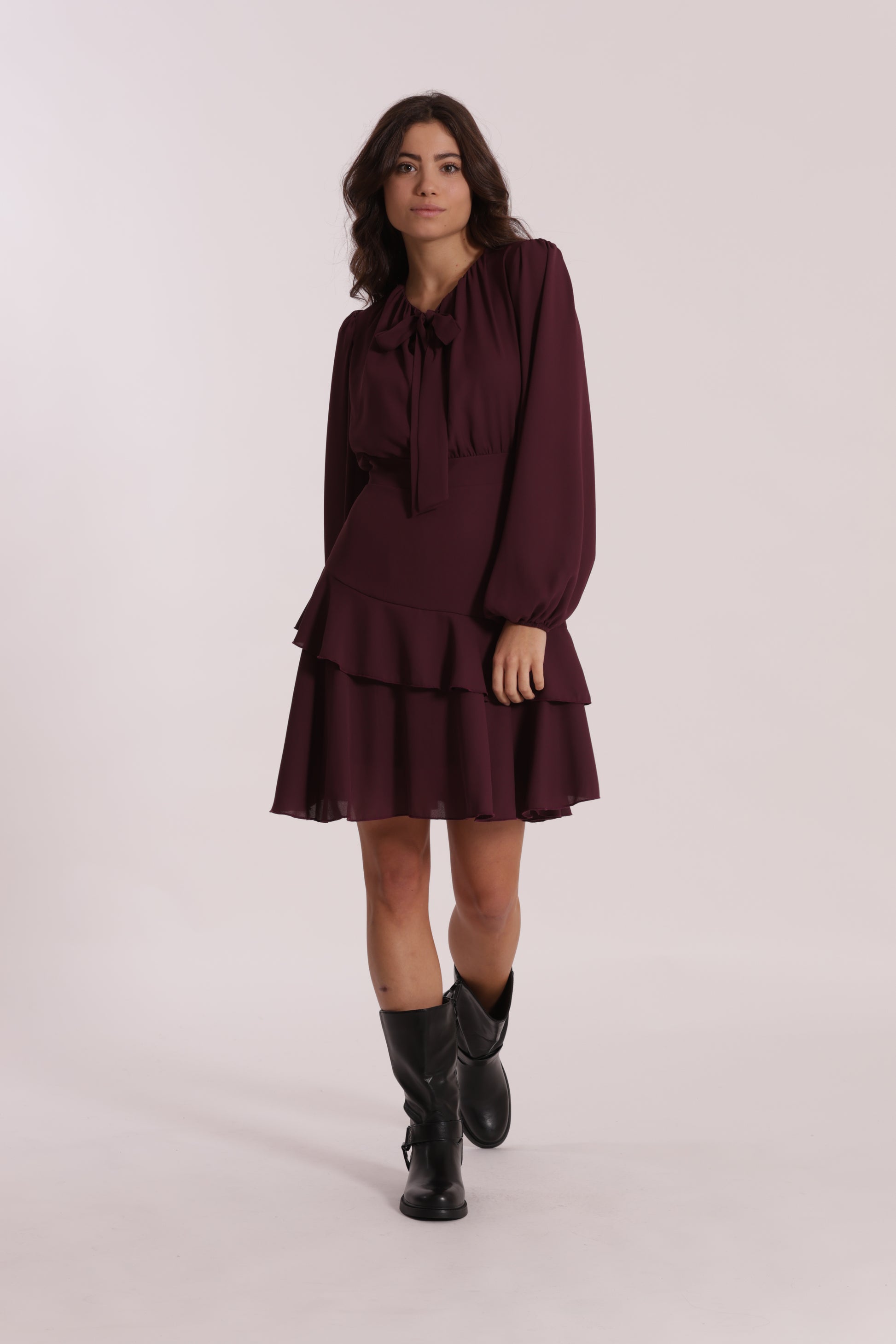 ABITO CORTO IN GEORGETTE CON ROUCHES