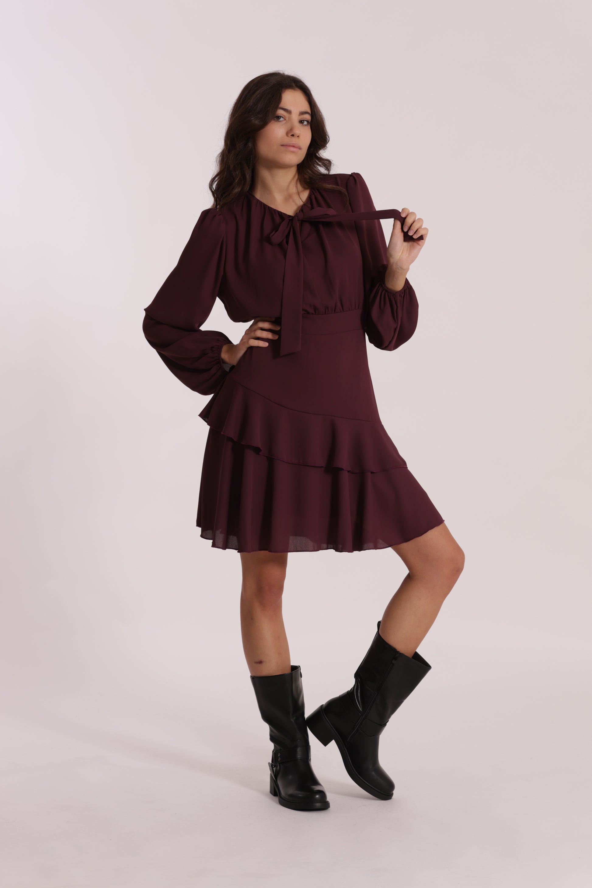 ABITO CORTO IN GEORGETTE CON ROUCHES