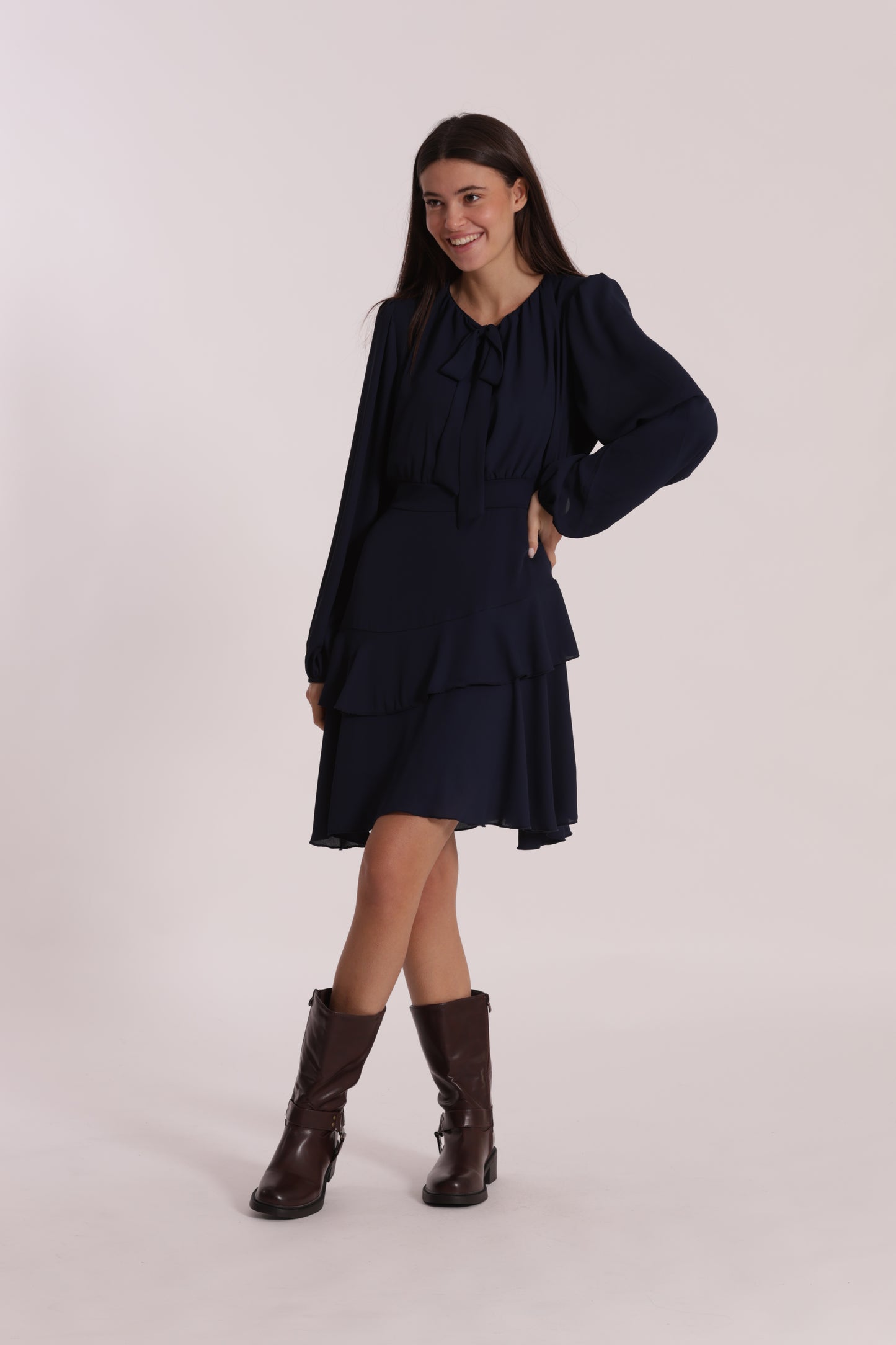 ABITO CORTO IN GEORGETTE CON ROUCHES