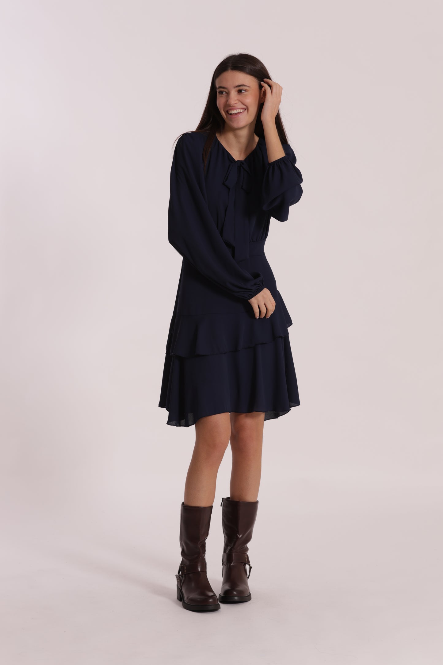 ABITO CORTO IN GEORGETTE CON ROUCHES