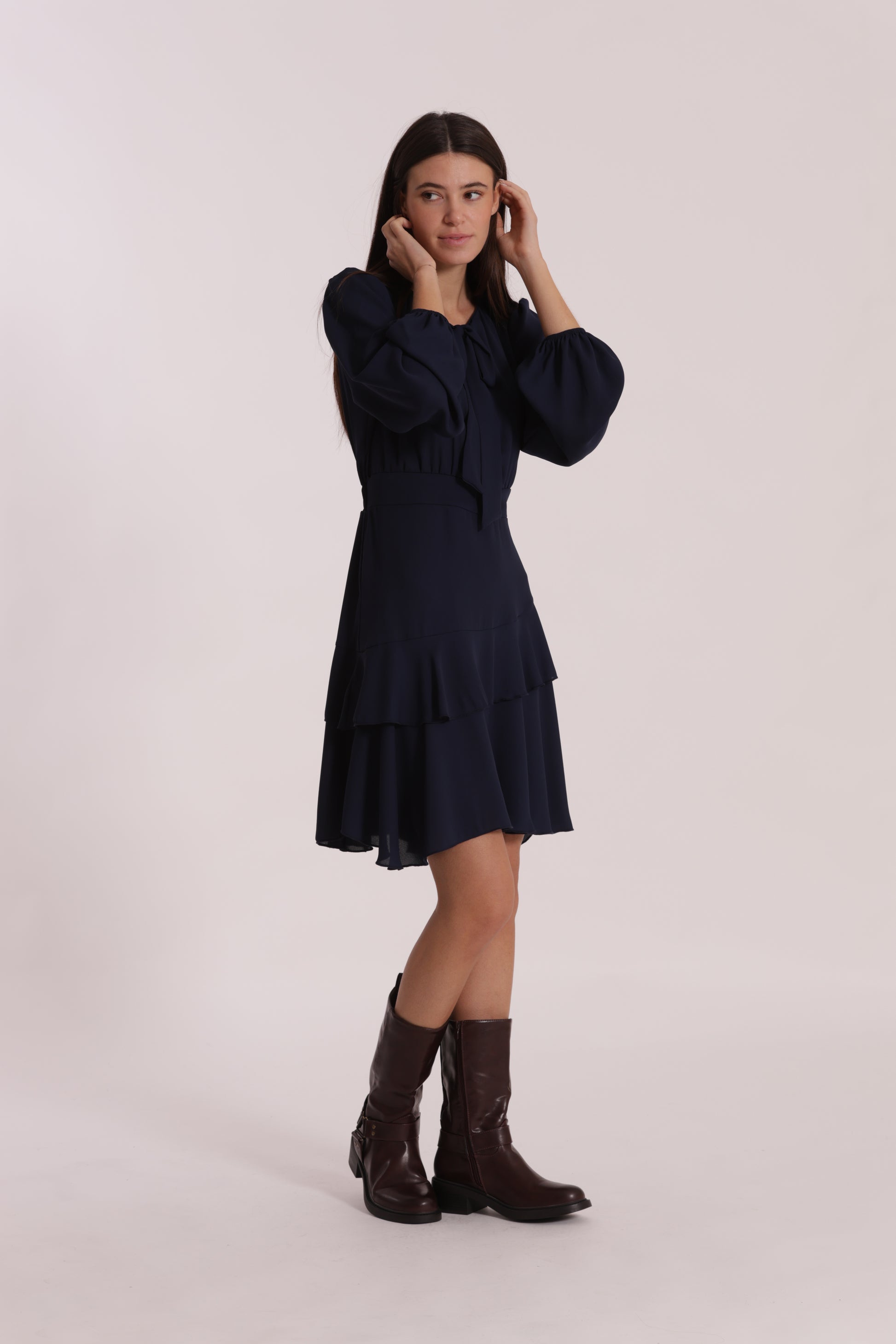 ABITO CORTO IN GEORGETTE CON ROUCHES