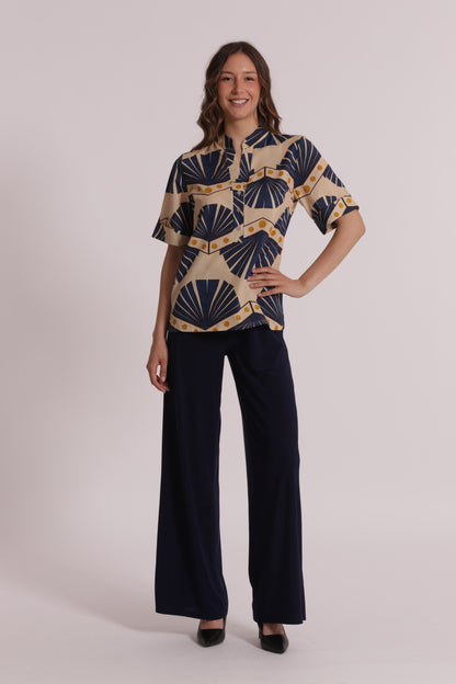 BLUSA A MANICHE CORTE IN FANTASIA