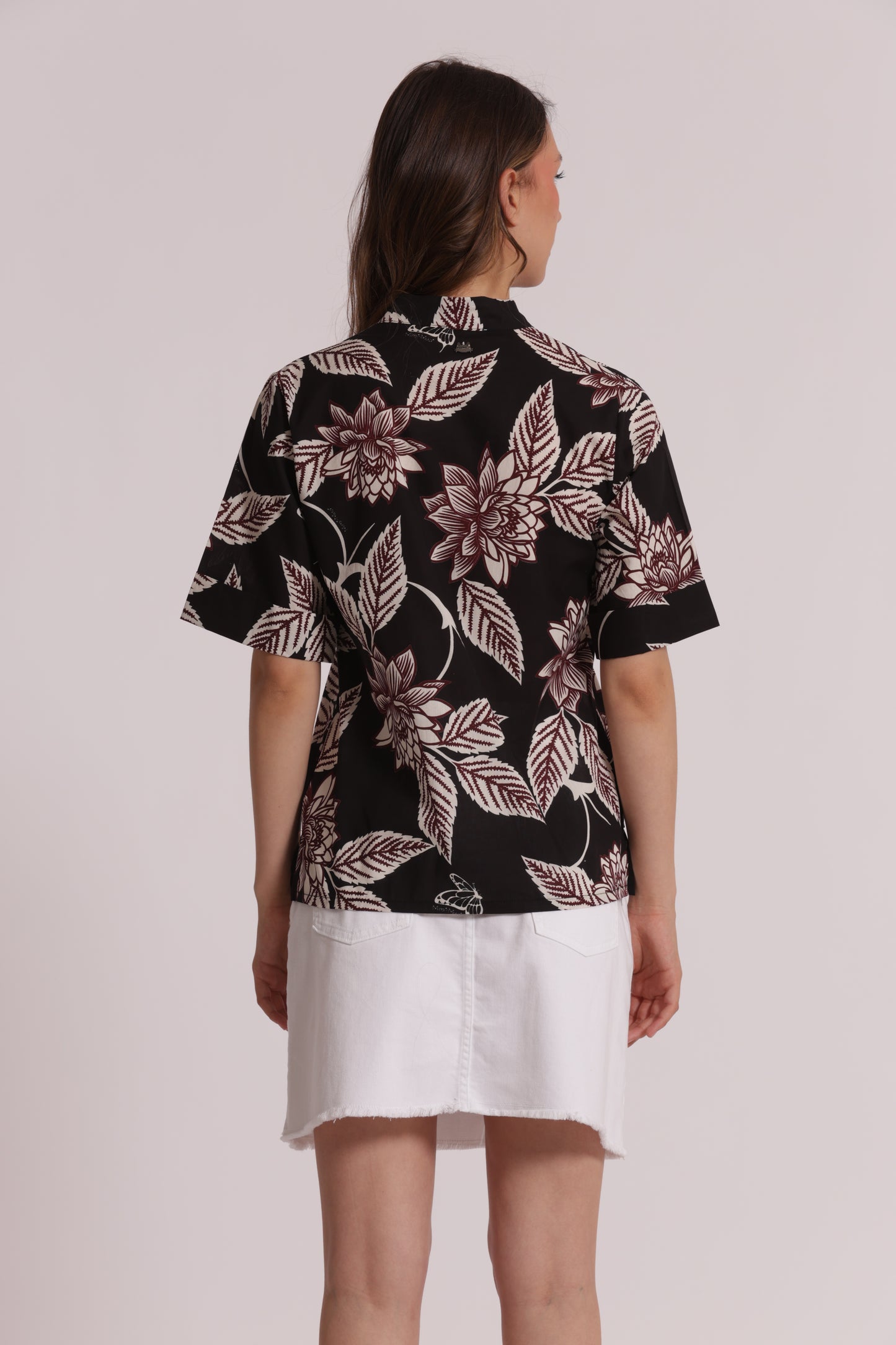 BLUSA A MANICHE CORTE IN FANTASIA