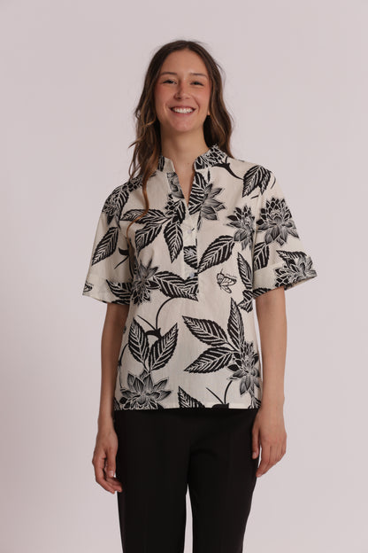 BLUSA A MANICHE CORTE IN FANTASIA