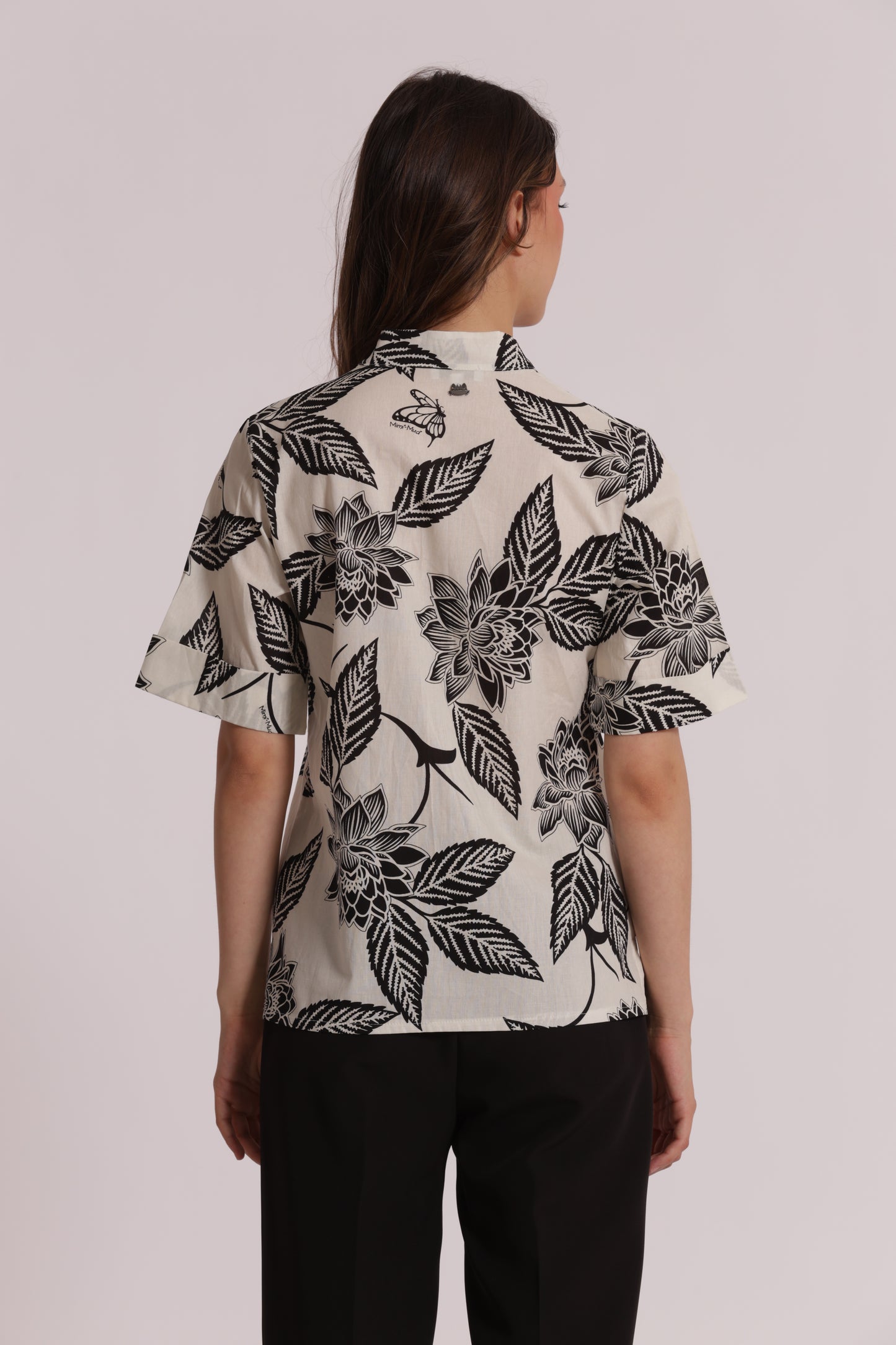 BLUSA A MANICHE CORTE IN FANTASIA