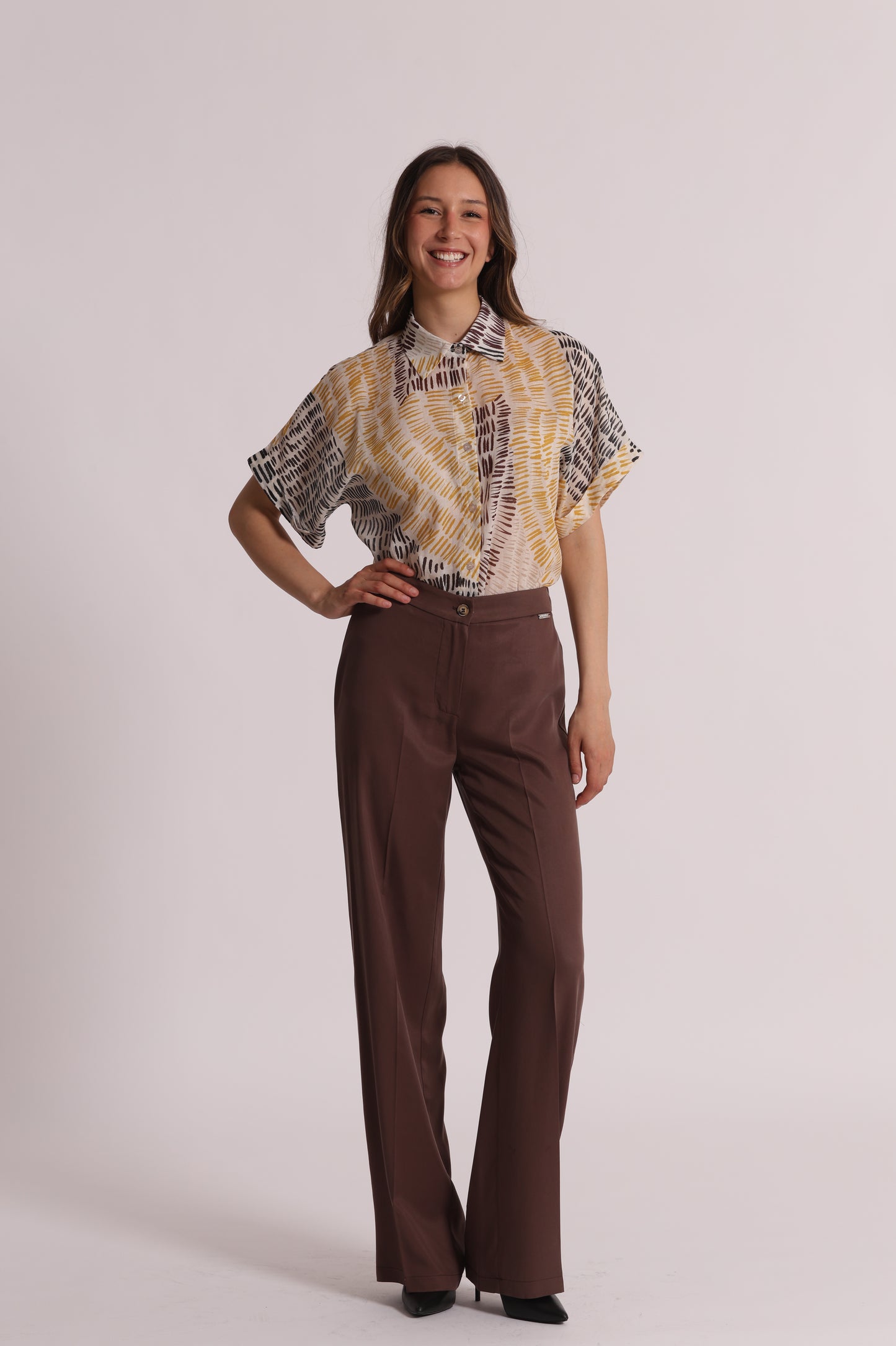 CAMICIA CROPPED IN FANTASIA GRAFFIO