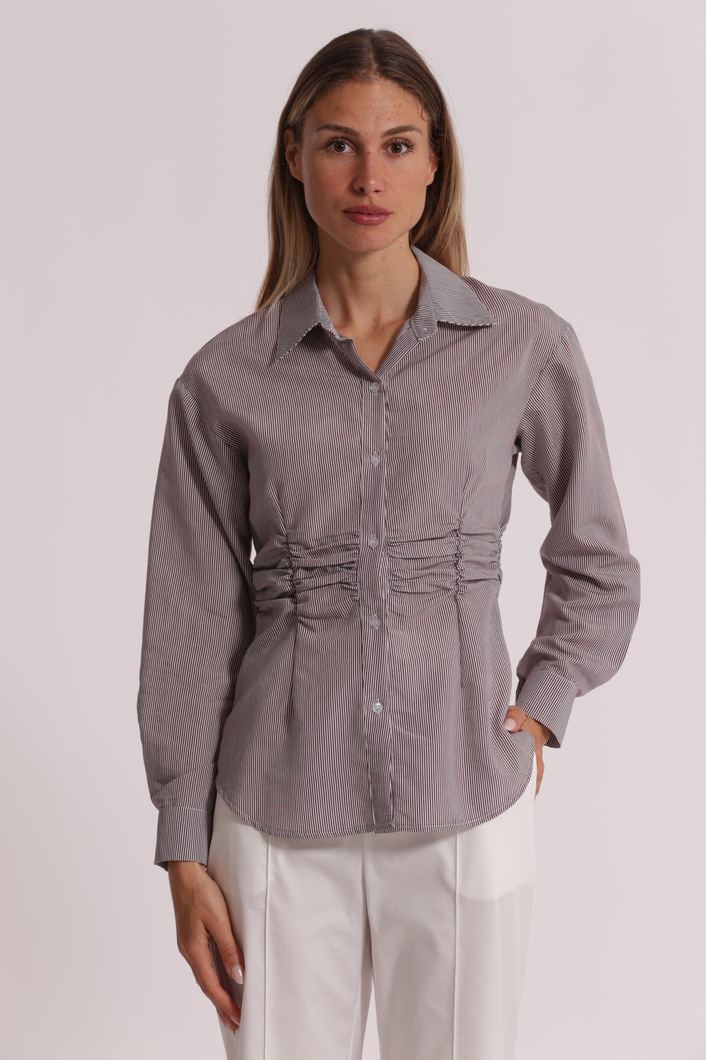 CAMICIA CON DETTAGLIO DRAPPEGGIO IN VITA