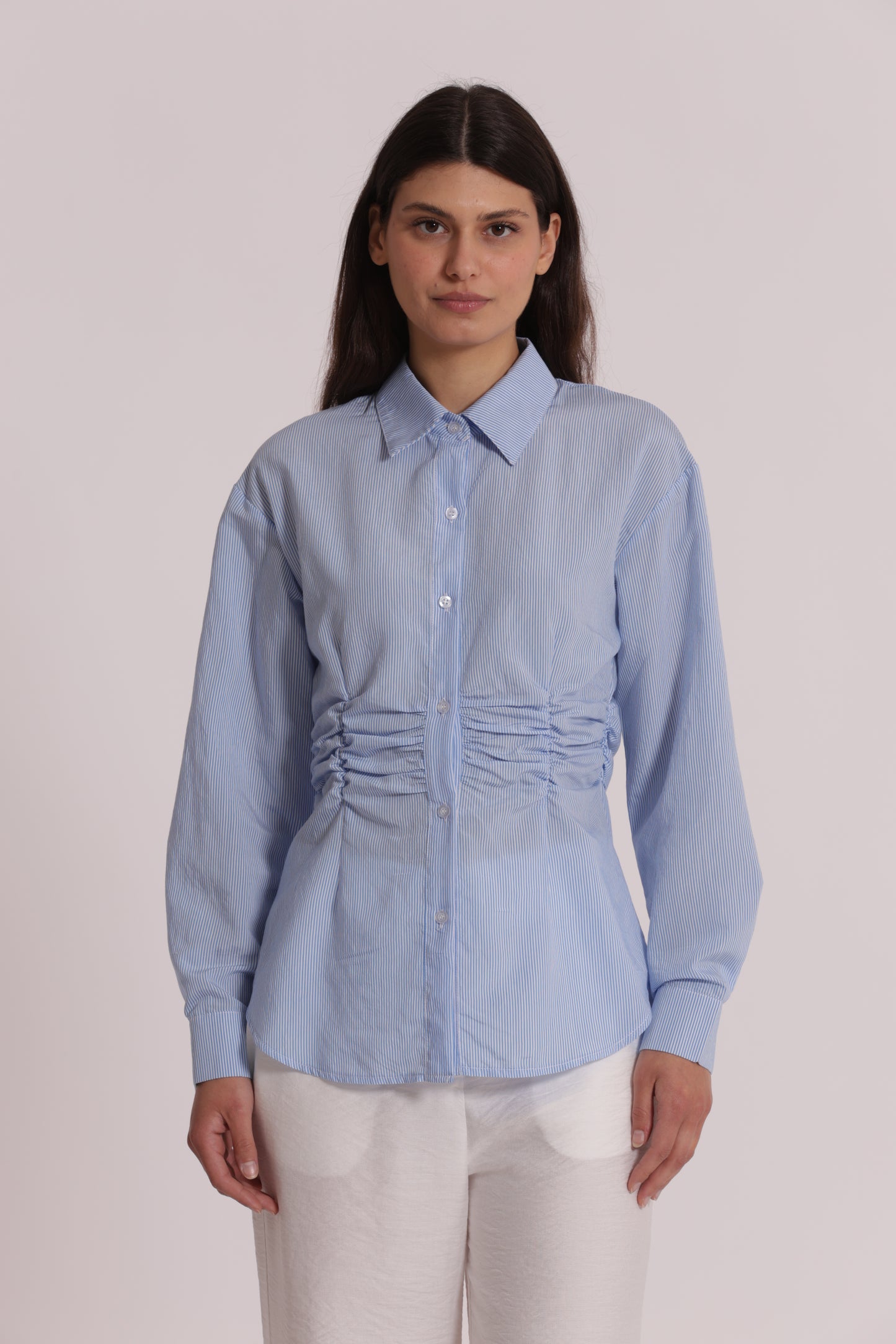 CAMICIA CON DETTAGLIO DRAPPEGGIO IN VITA