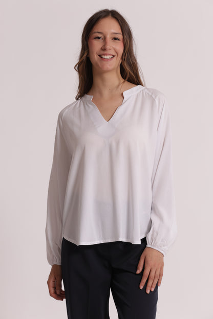 BLUSA A MANICHE LUNGHE TINTA UNITA