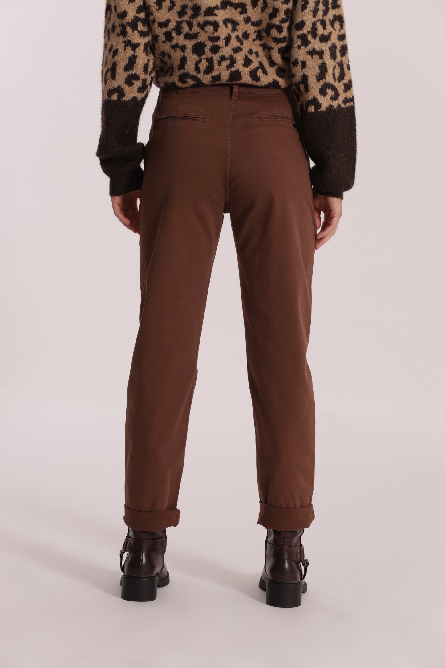 PANTALONE CHINOS IN GABARDINA