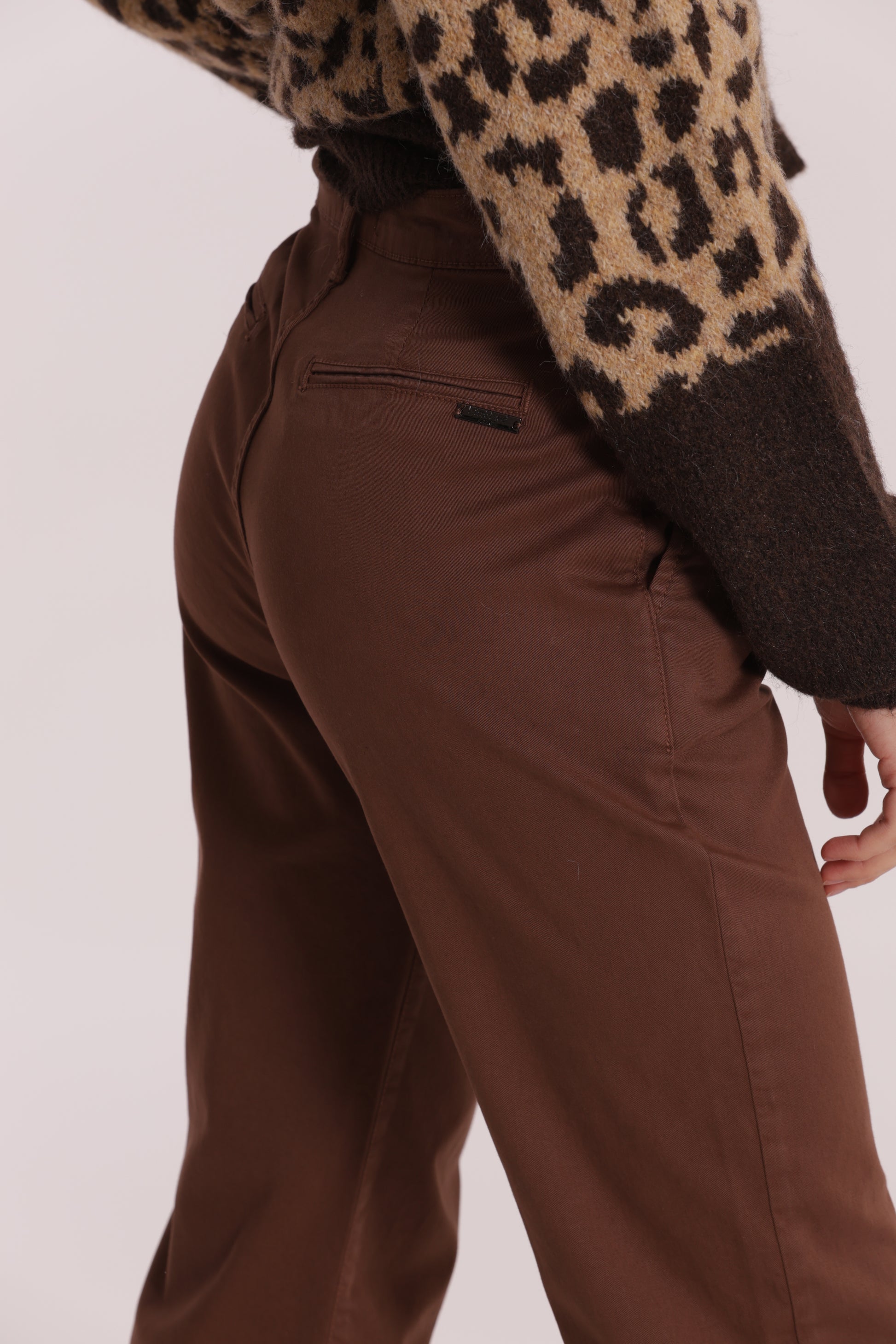 PANTALONE CHINOS IN GABARDINA