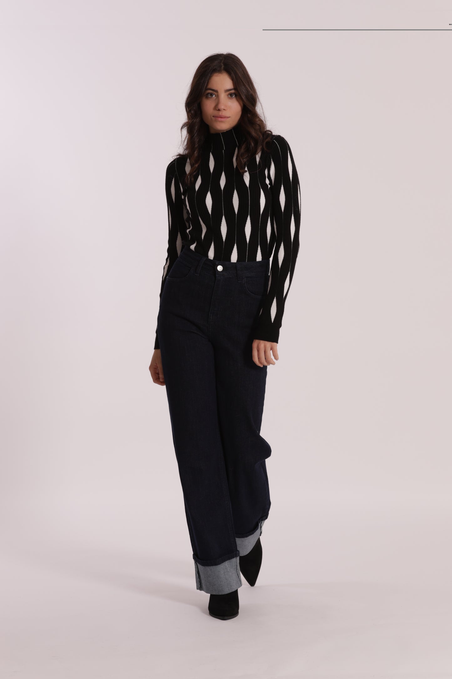 JEANS PALAZZO CON RISVOLTO