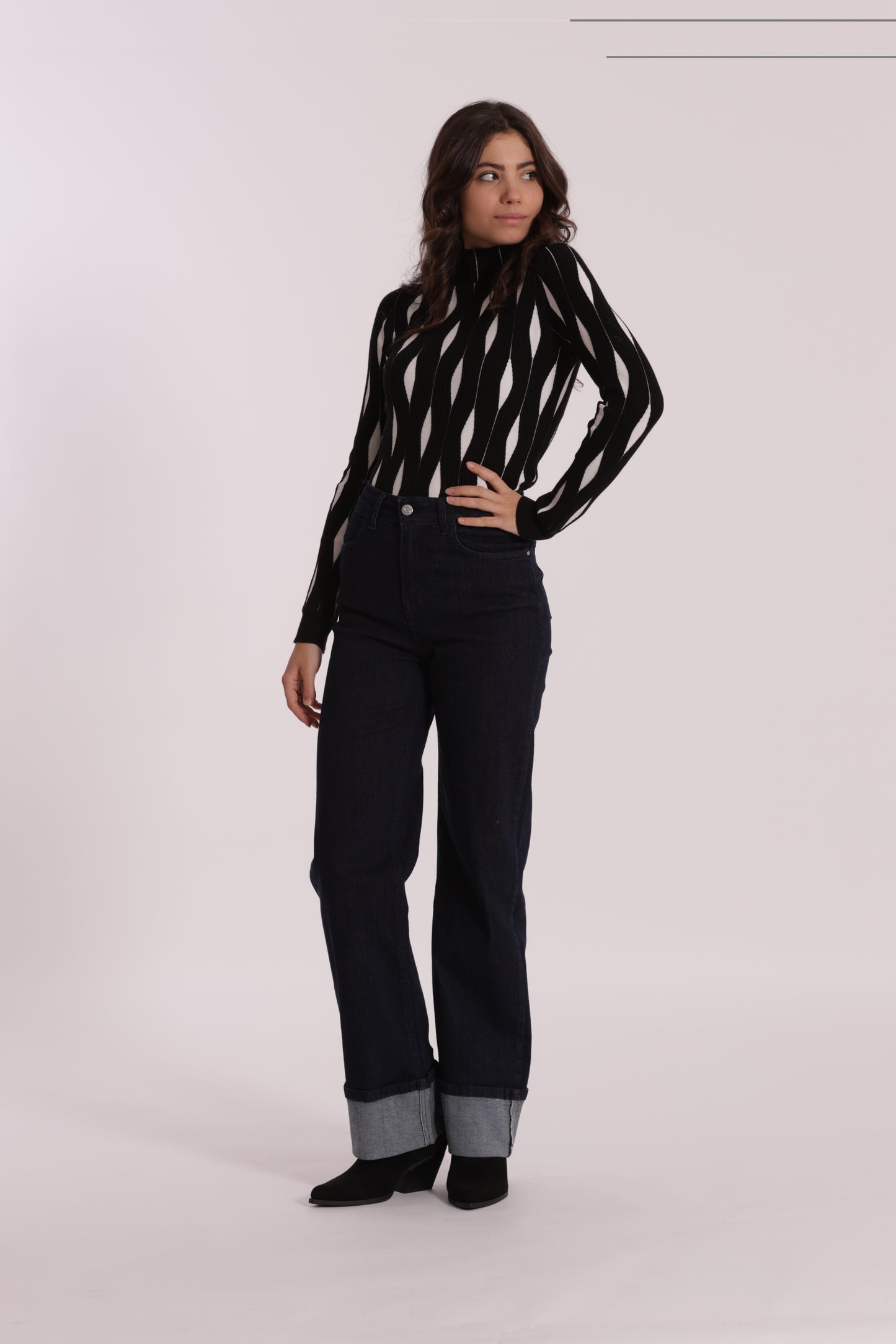 JEANS PALAZZO CON RISVOLTO