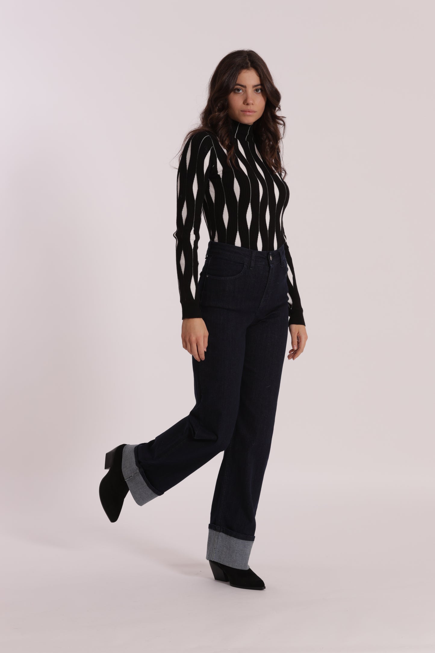 JEANS PALAZZO CON RISVOLTO