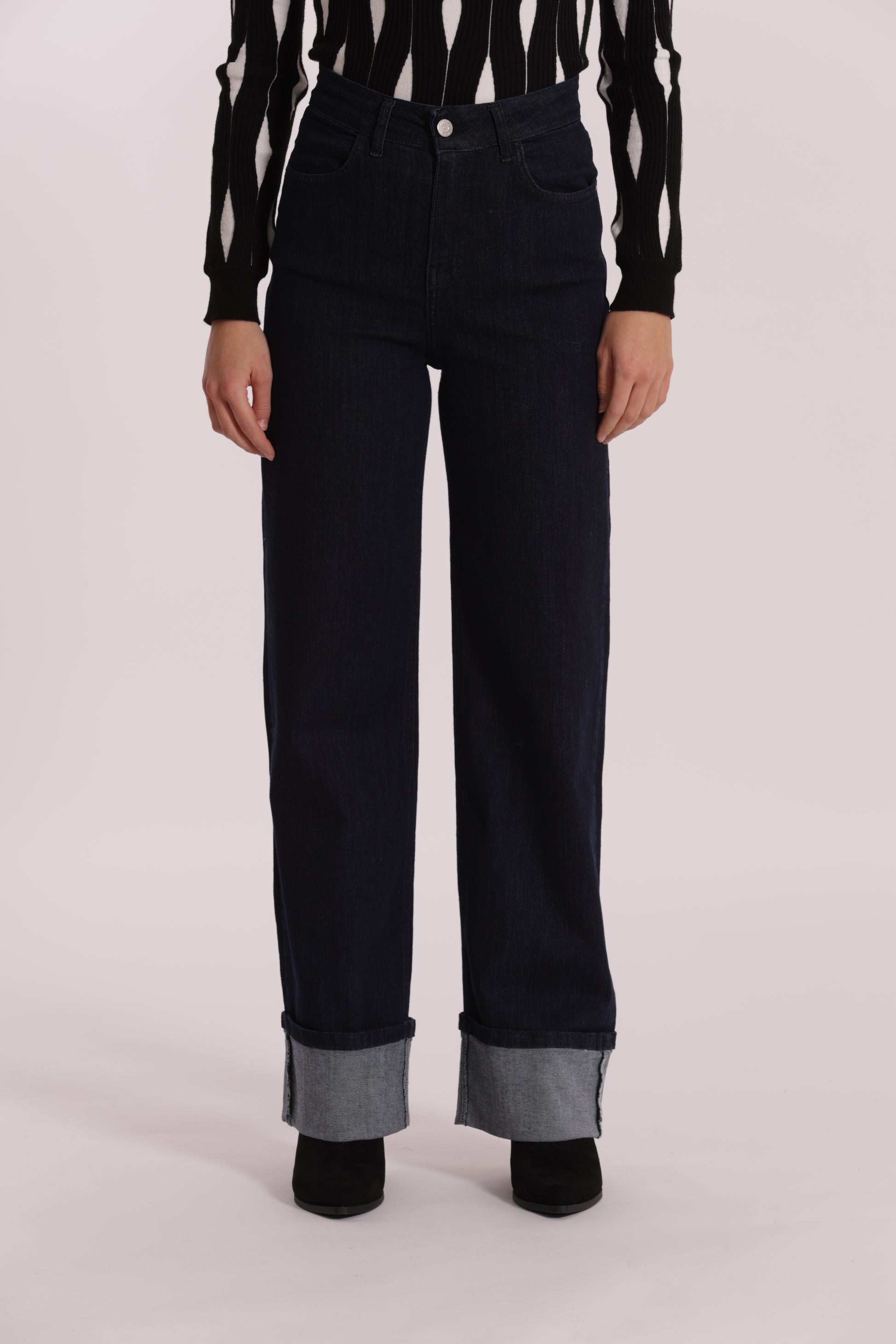 JEANS PALAZZO CON RISVOLTO