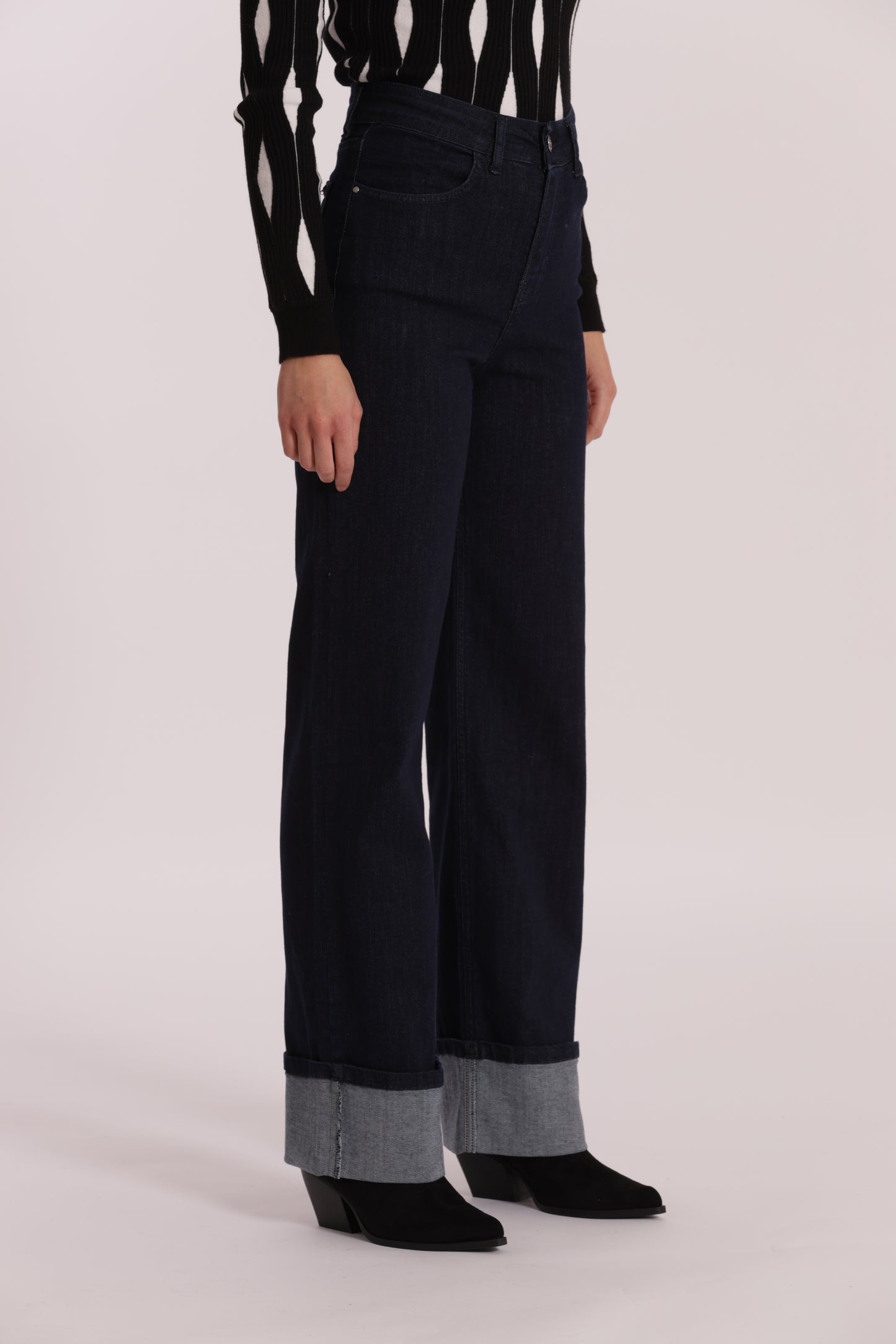 JEANS PALAZZO CON RISVOLTO