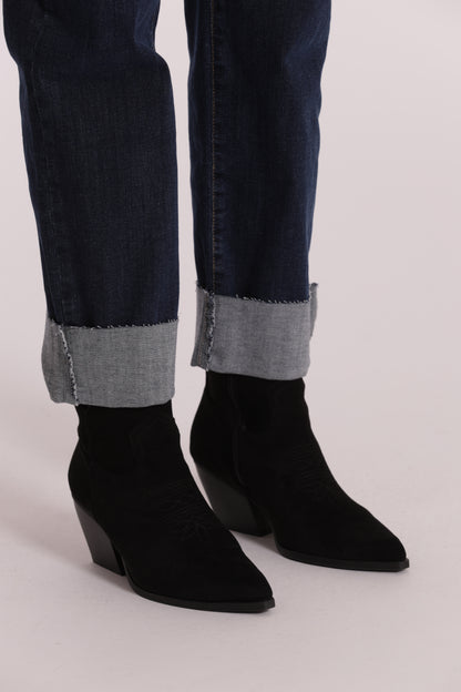 JEANS CROPPED CON RIVOLTO