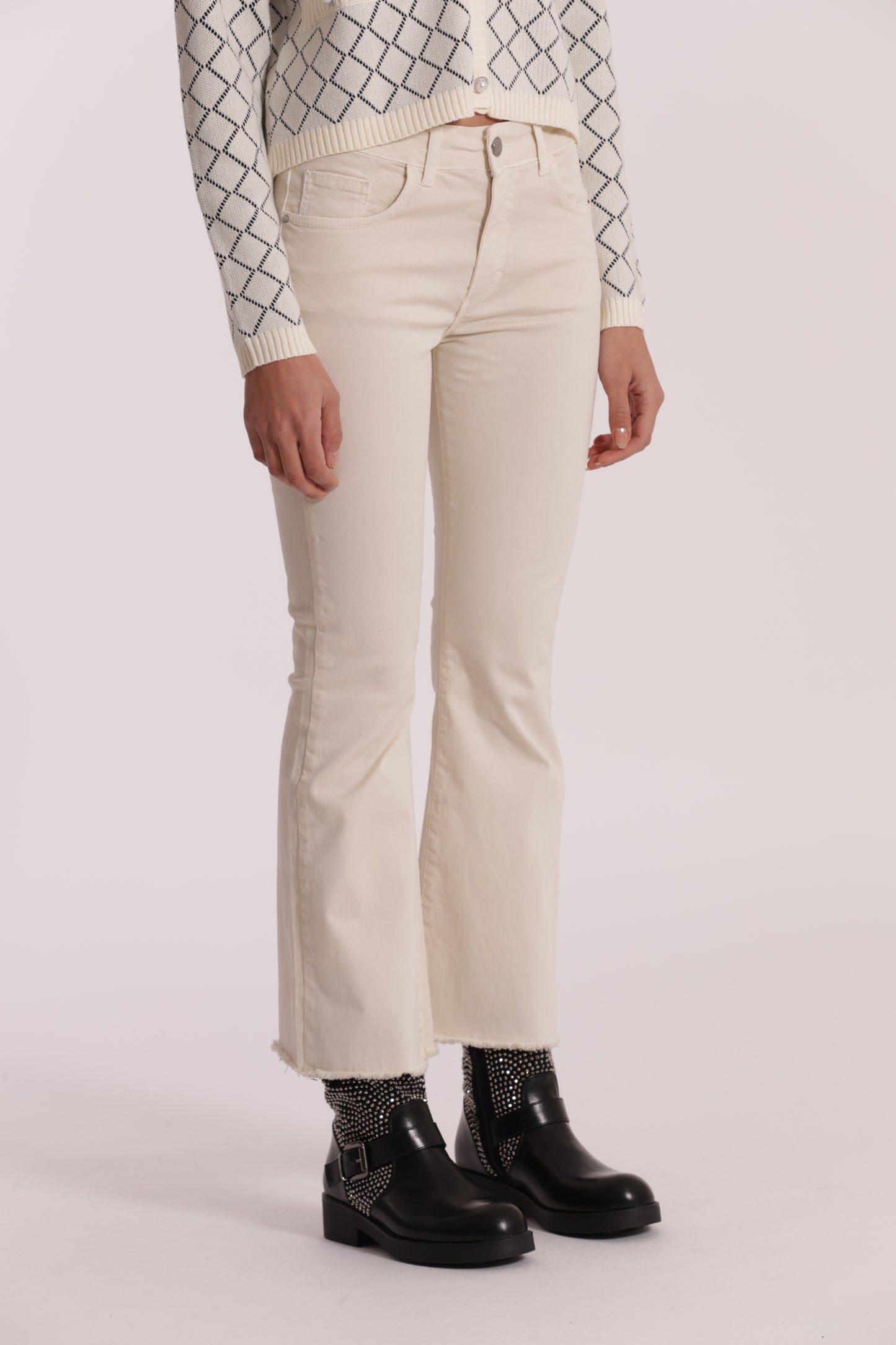 PANTALONE CROPPED FLARE IN GABARDINA