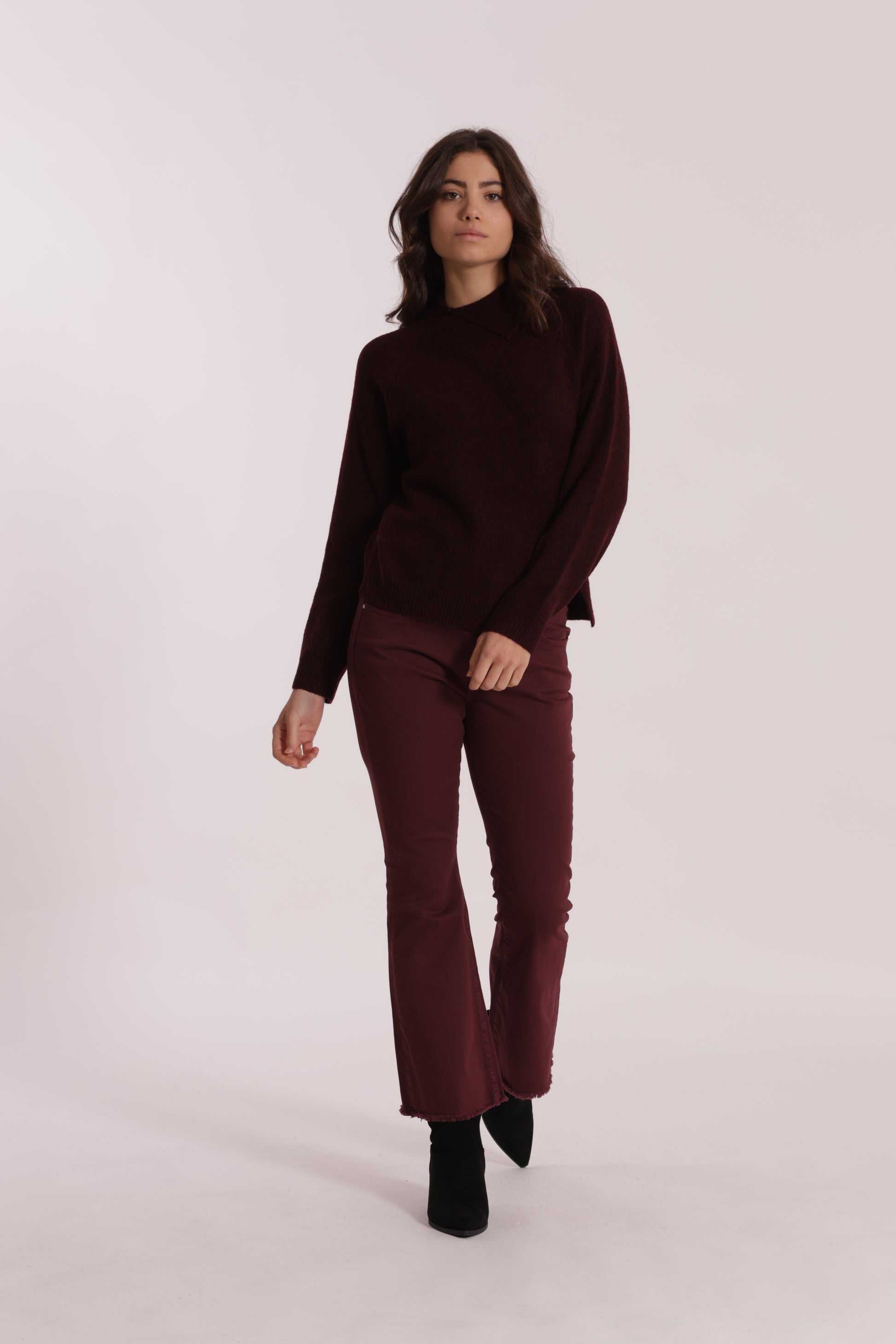 PANTALONE CROPPED FLARE IN GABARDINA