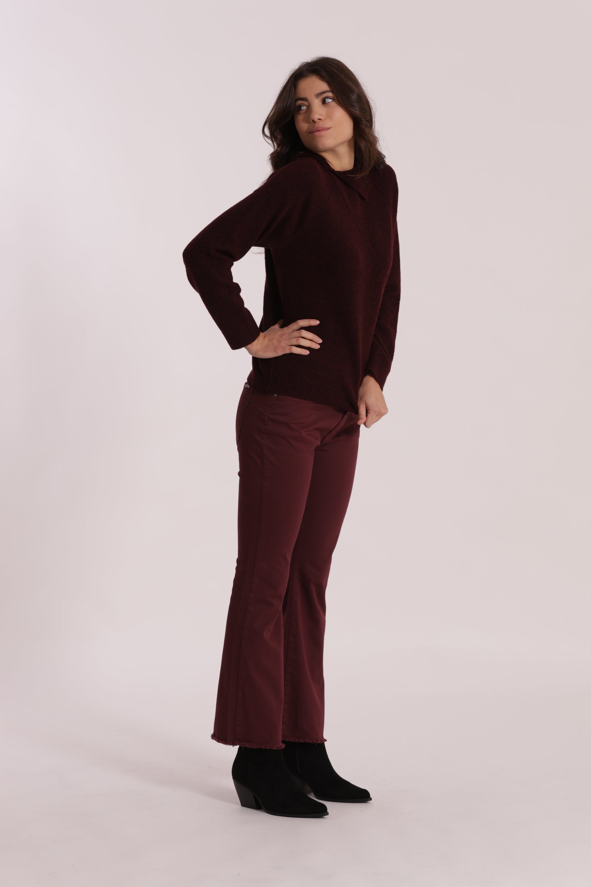 PANTALONE CROPPED FLARE IN GABARDINA