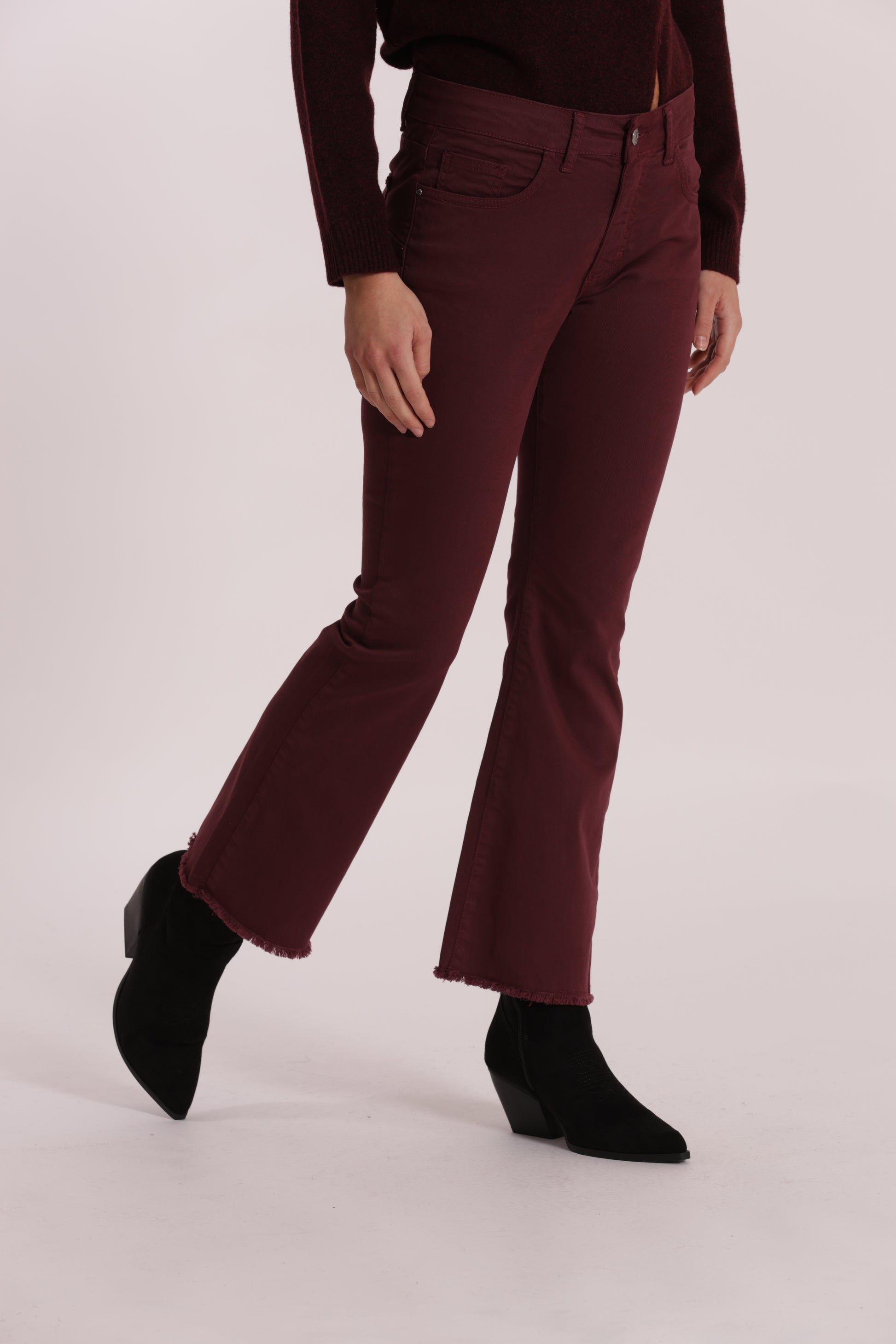 PANTALONE CROPPED FLARE IN GABARDINA