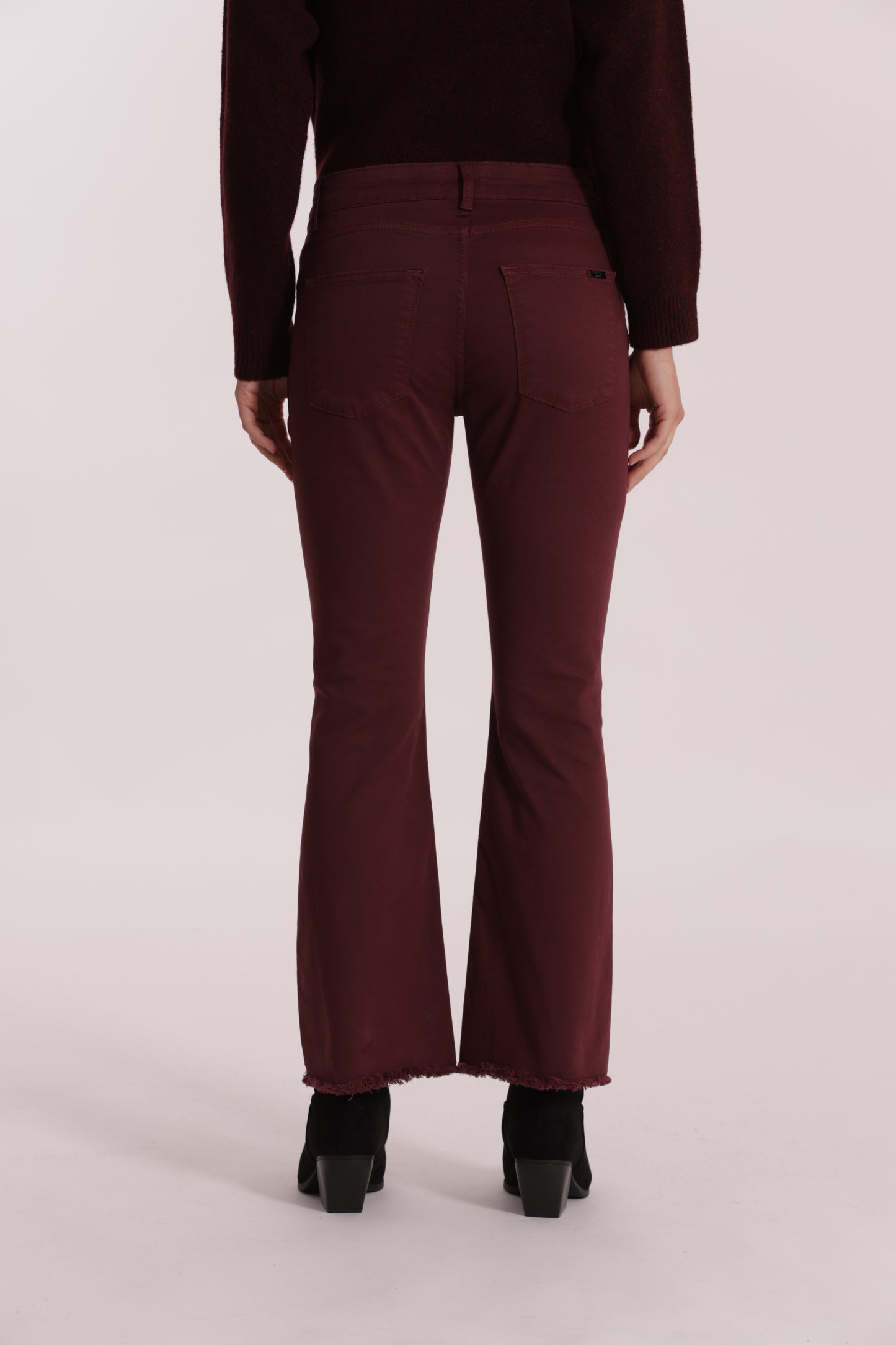 PANTALONE CROPPED FLARE IN GABARDINA