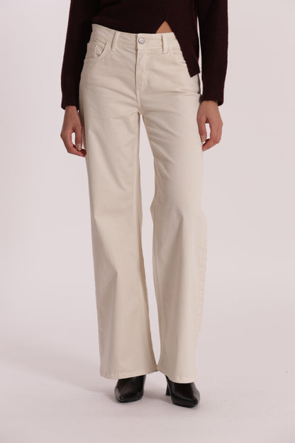 PANTALONE DRITTO CON TASCA QUADRATA IN GABARDINA