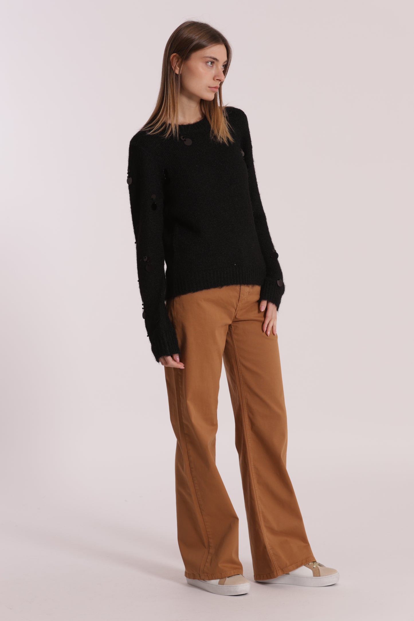 PANTALONE DRITTO CON TASCA QUADRATA IN GABARDINA