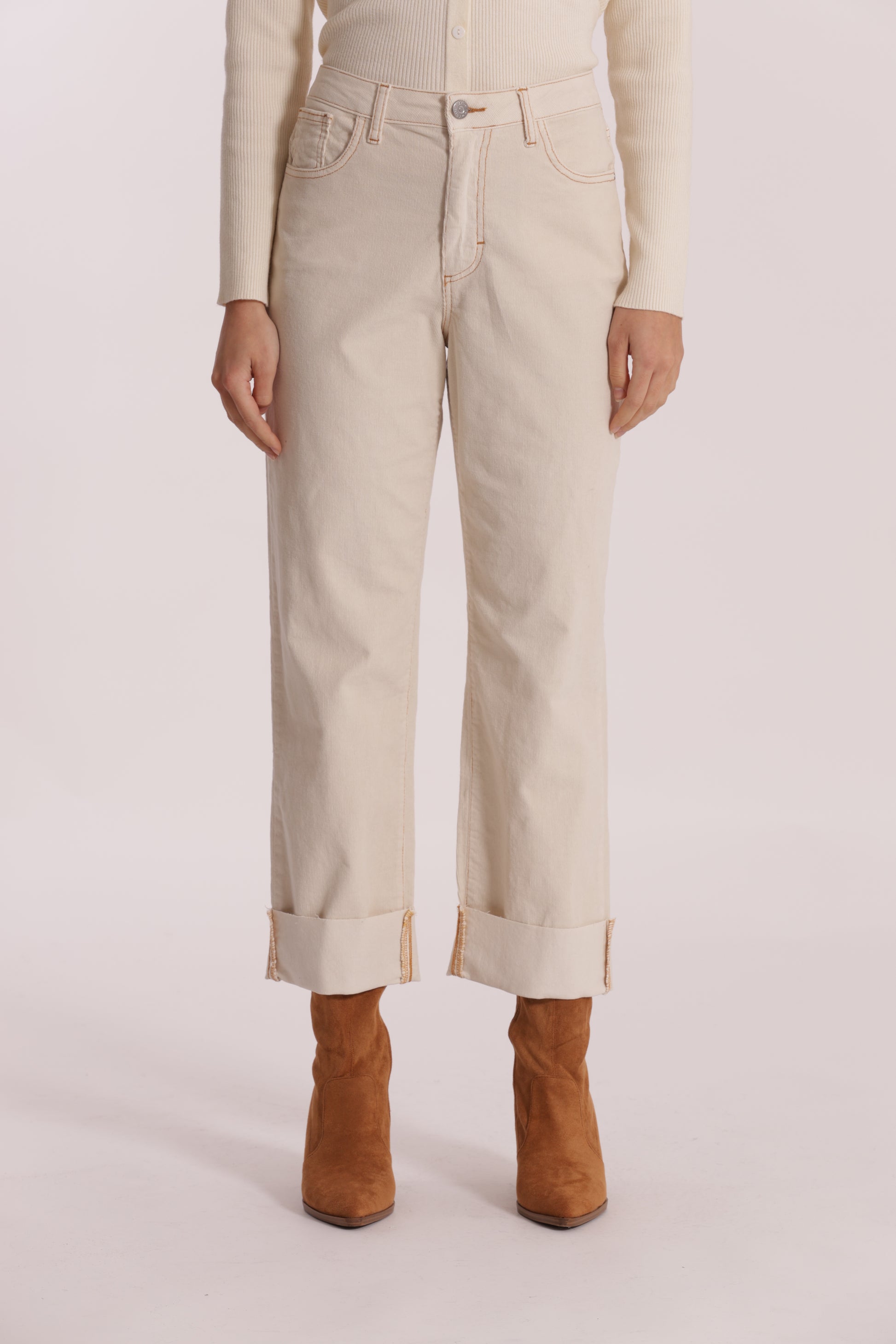 PANTALONE CROPPED CON RISVOLTO IN VELLUTO A COSTE