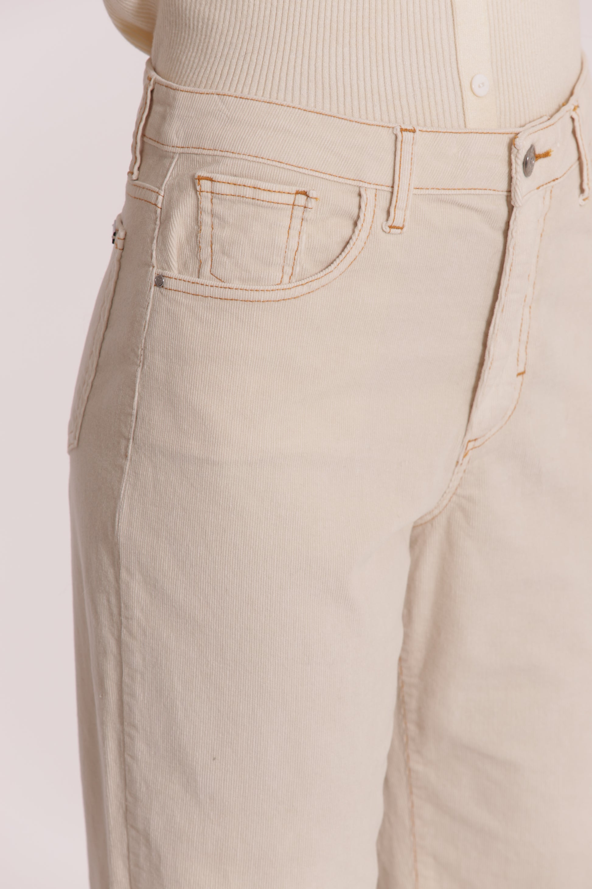 PANTALONE CROPPED CON RISVOLTO IN VELLUTO A COSTE