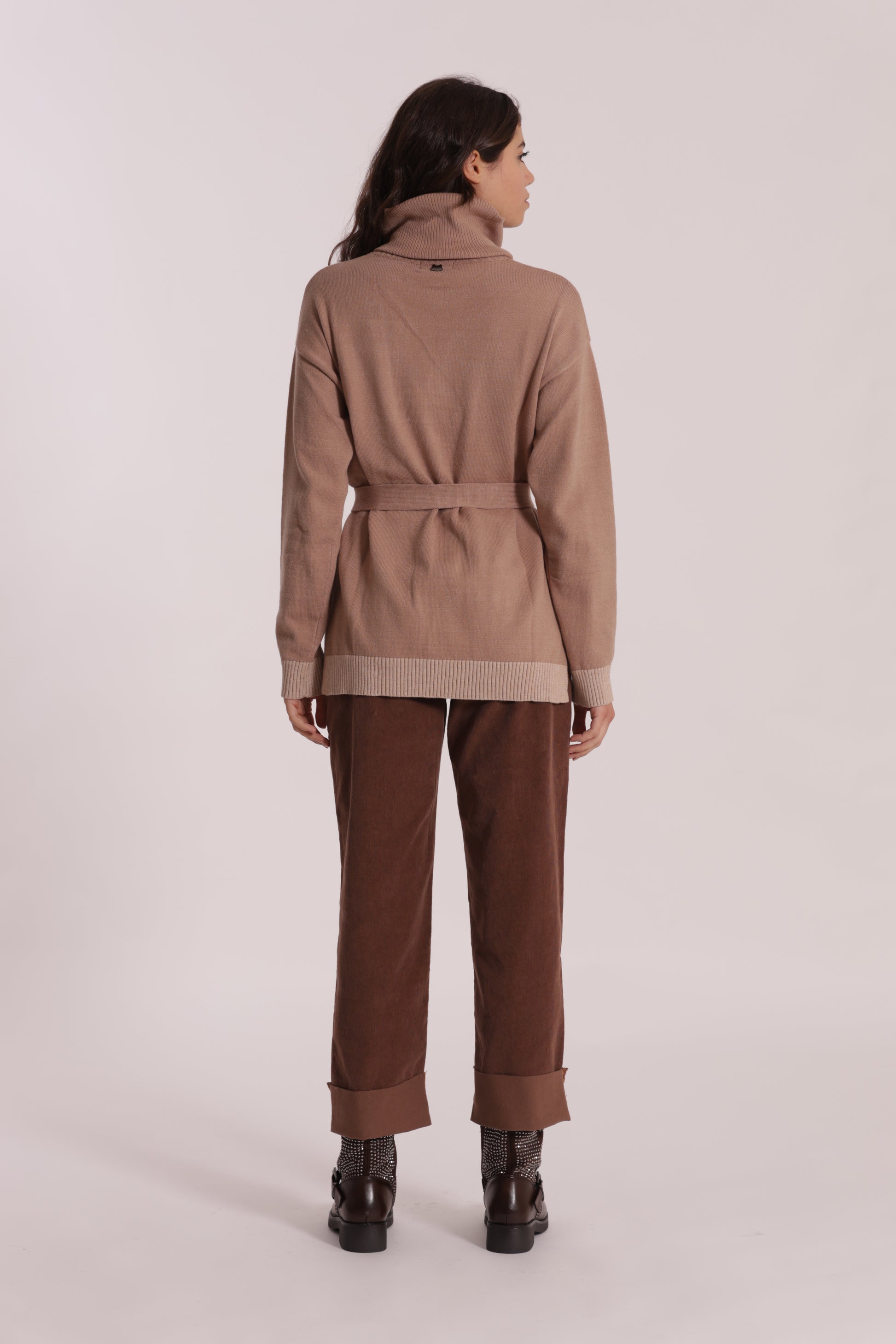 PANTALONE CROPPED CON RISVOLTO IN VELLUTO A COSTE
