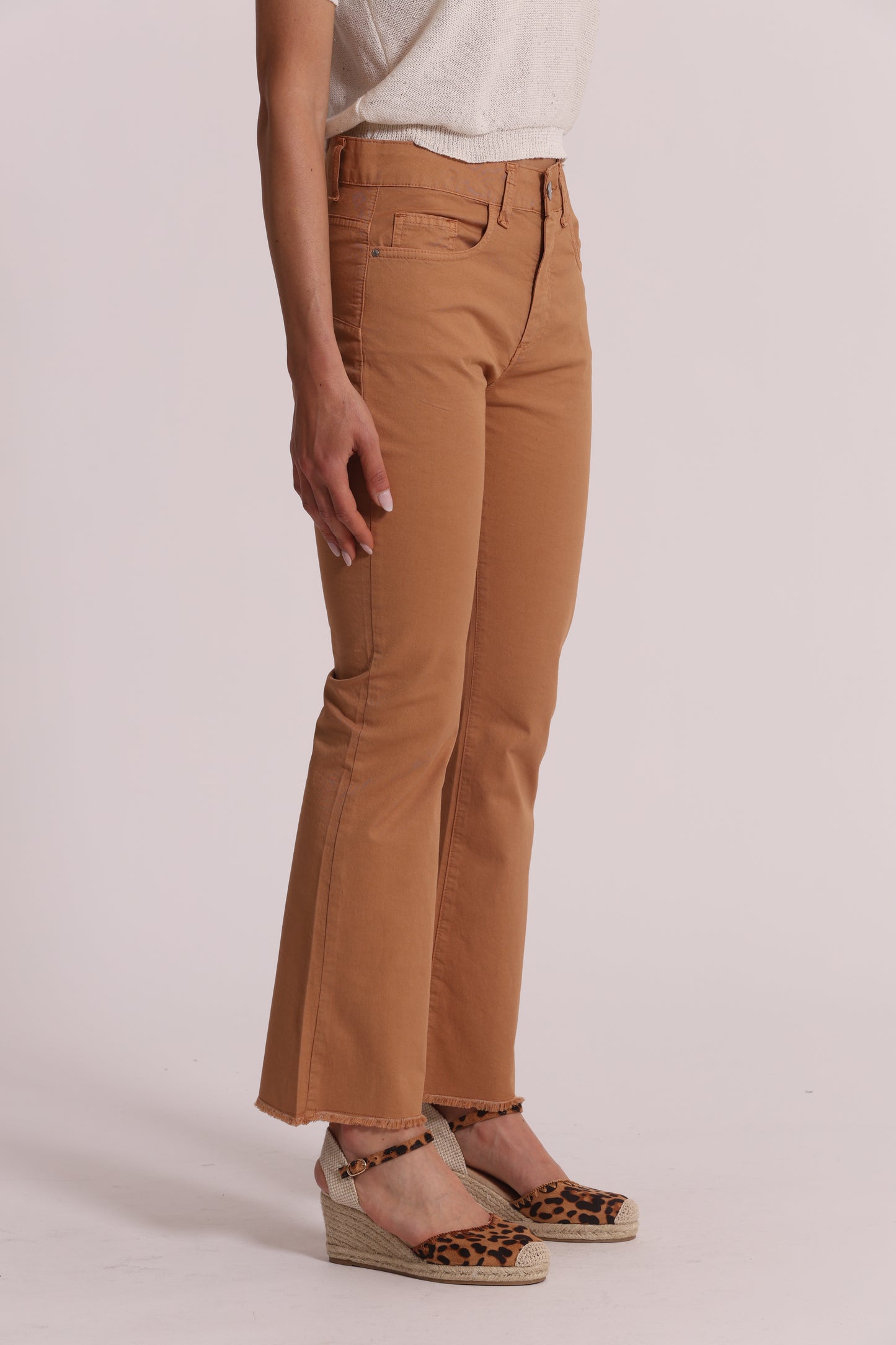 PANTALONE CROPPED FLARE IN BENGALINA