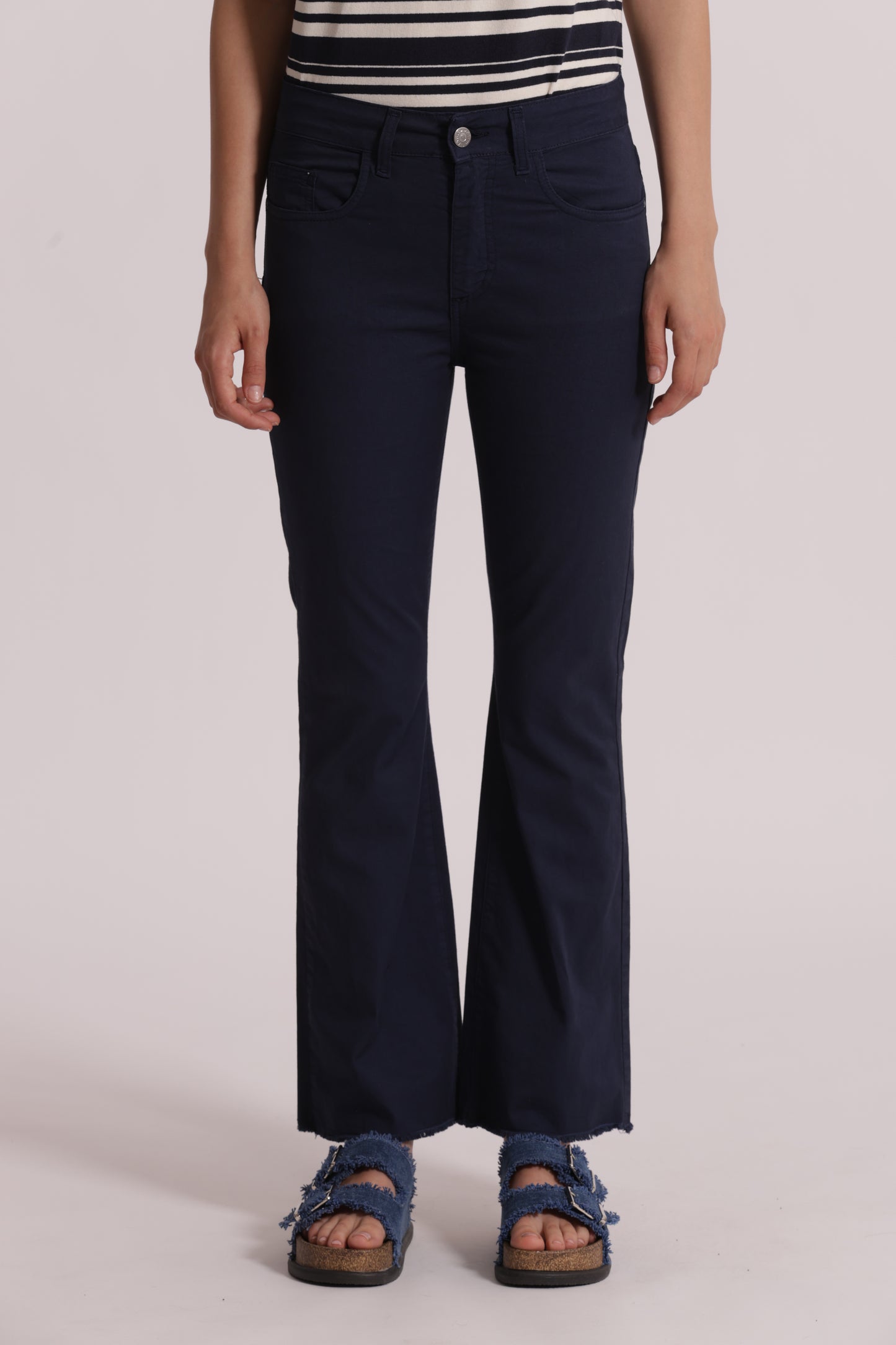 PANTALONE CROPPED FLARE IN BENGALINA