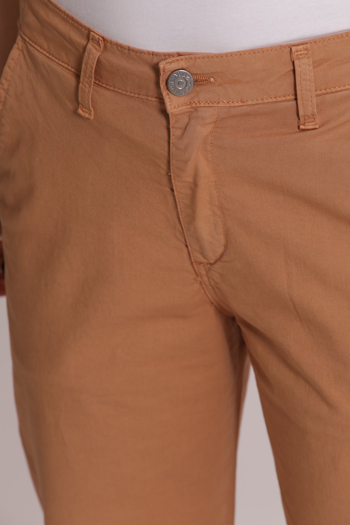 PANTALONE CHINOS IN BENGALINA