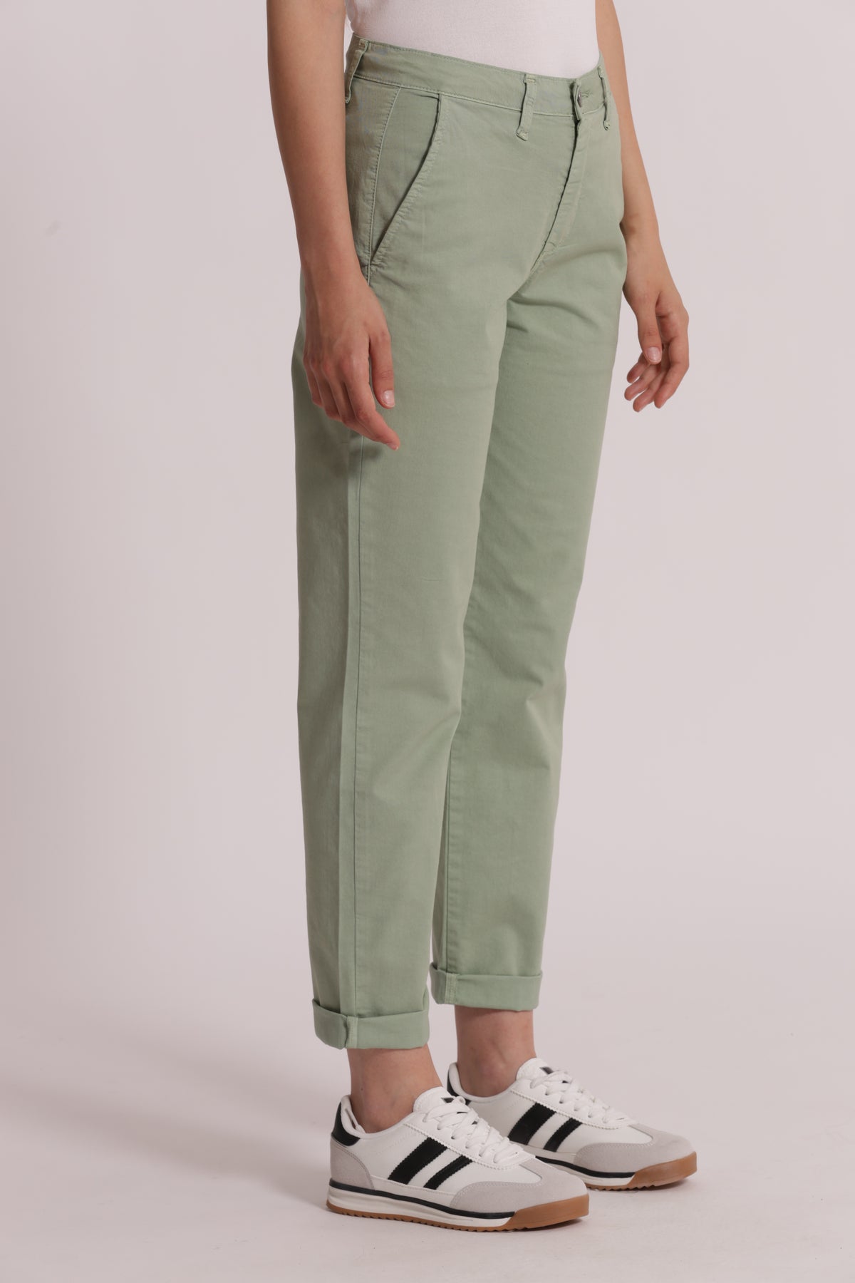 PANTALONE CHINOS IN BENGALINA