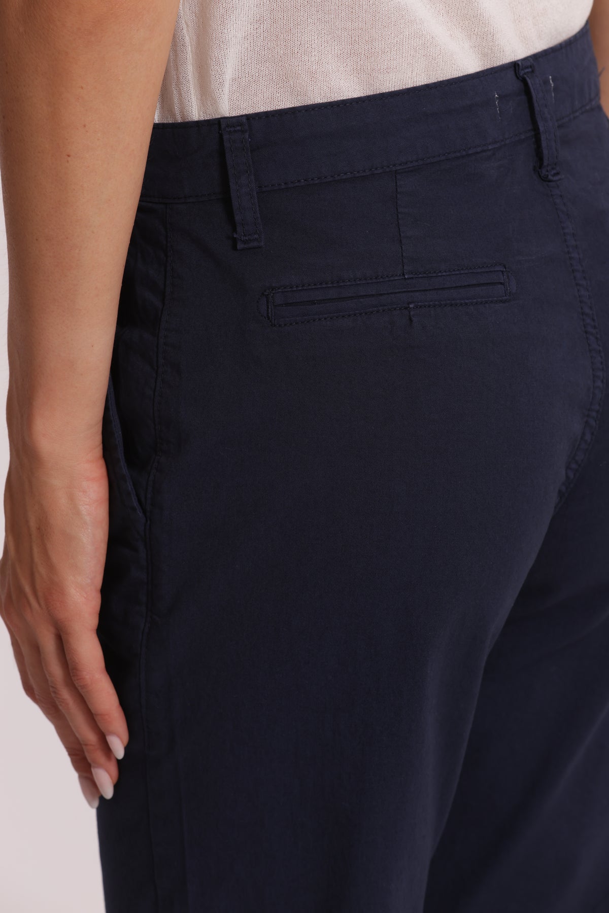 PANTALONE CHINOS IN BENGALINA