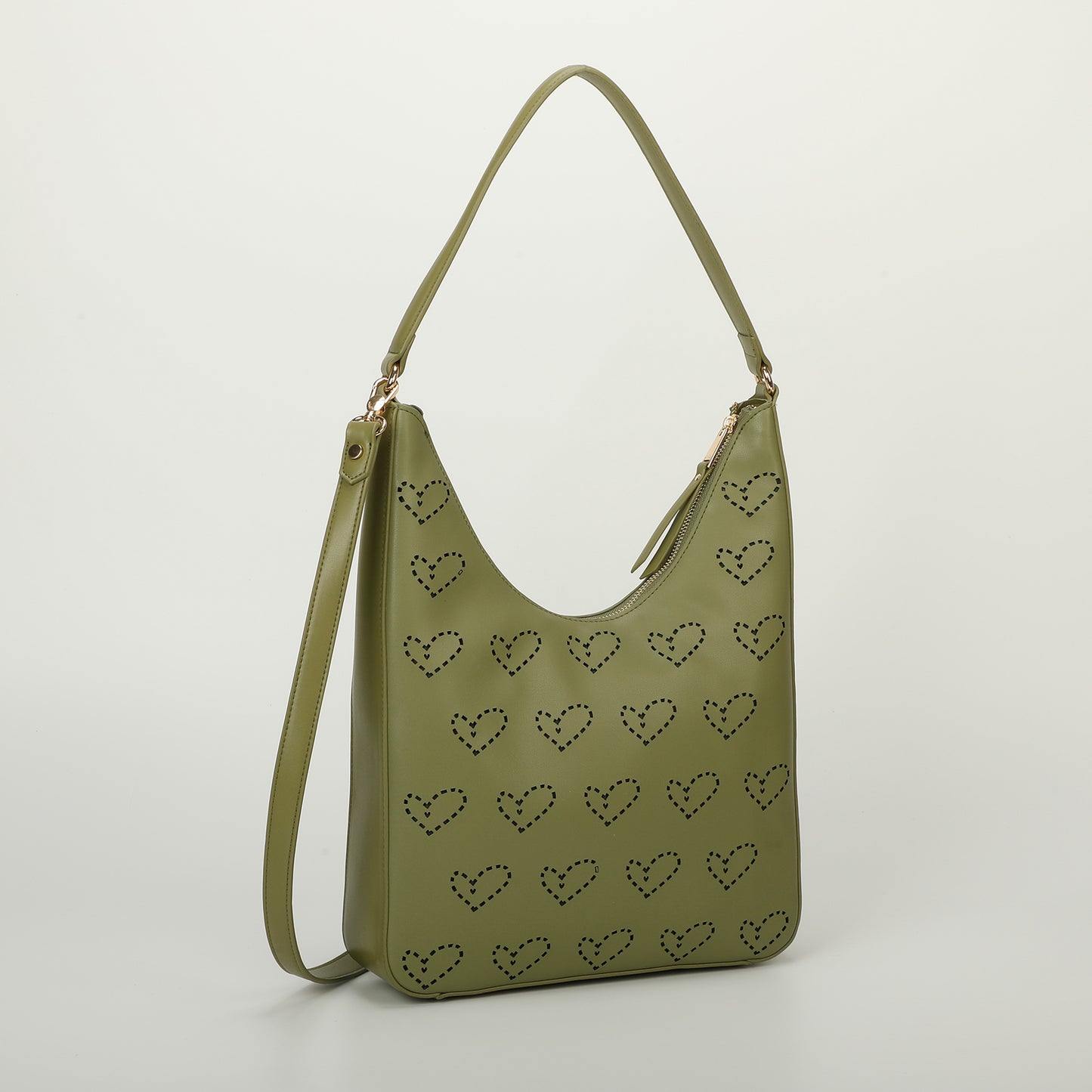 BORSA A SPALLA CON CUORE TRAFORATO