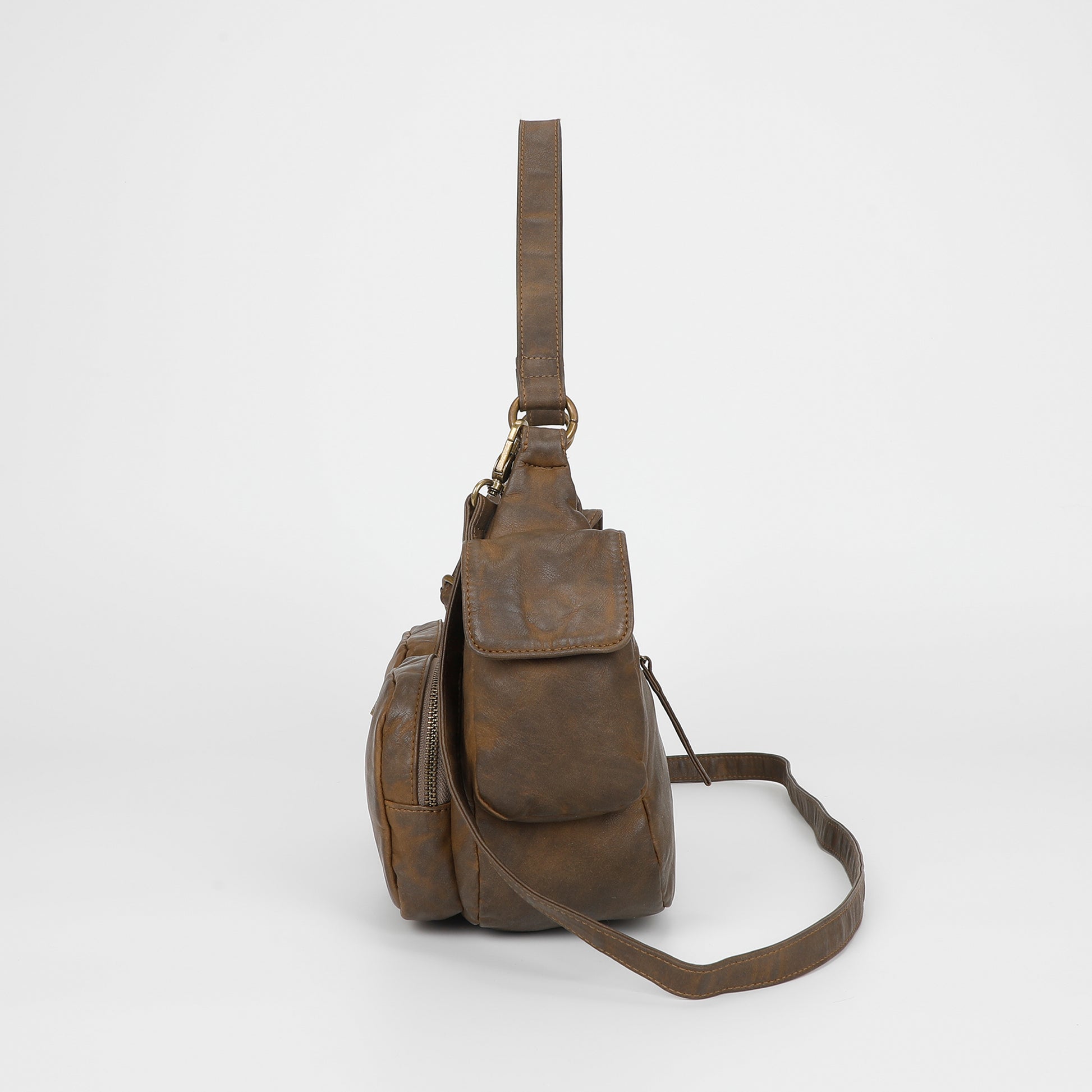 BORSA A SPALLA CON TASCHE