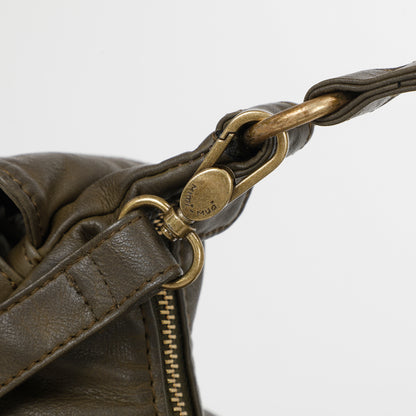 BORSA A SPALLA CON TASCHE