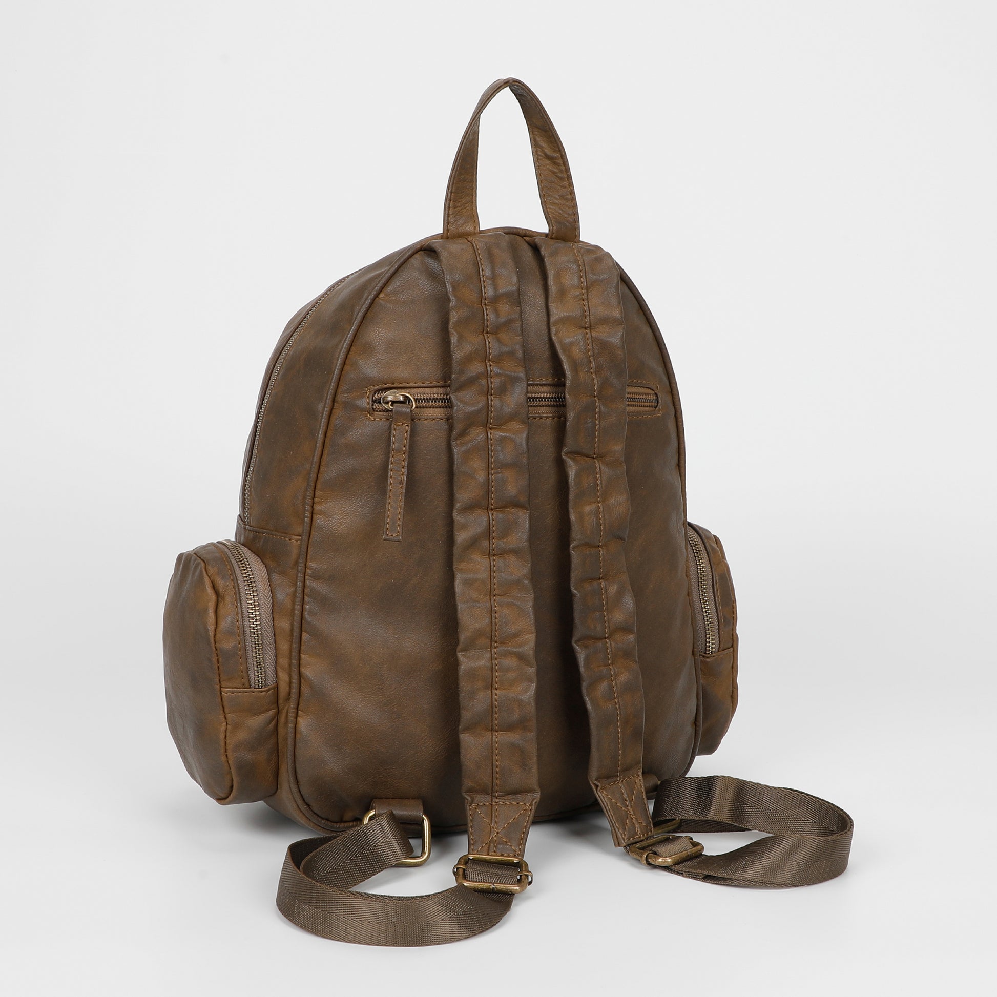 ZAINO CON TASCHE