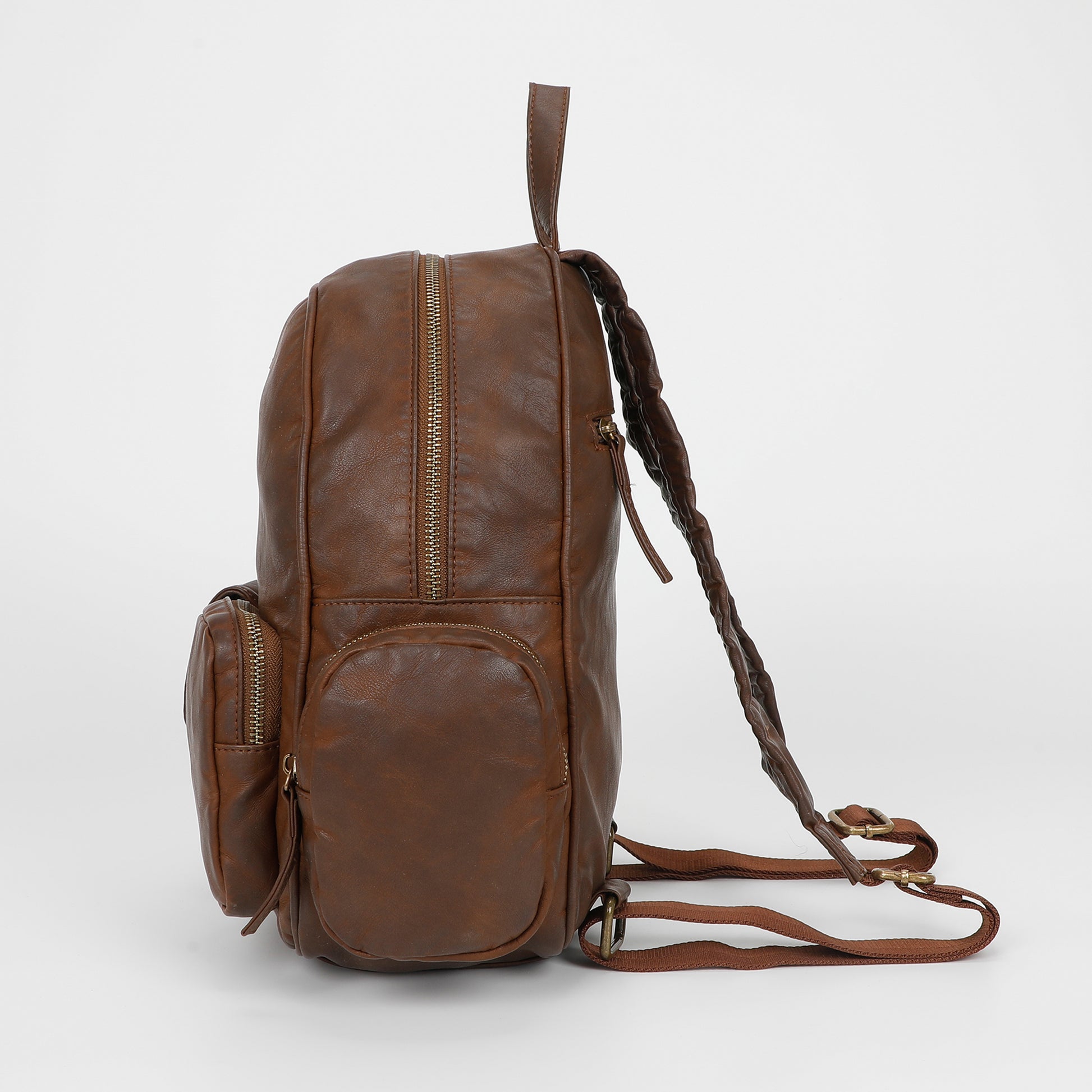 ZAINO CON TASCHE