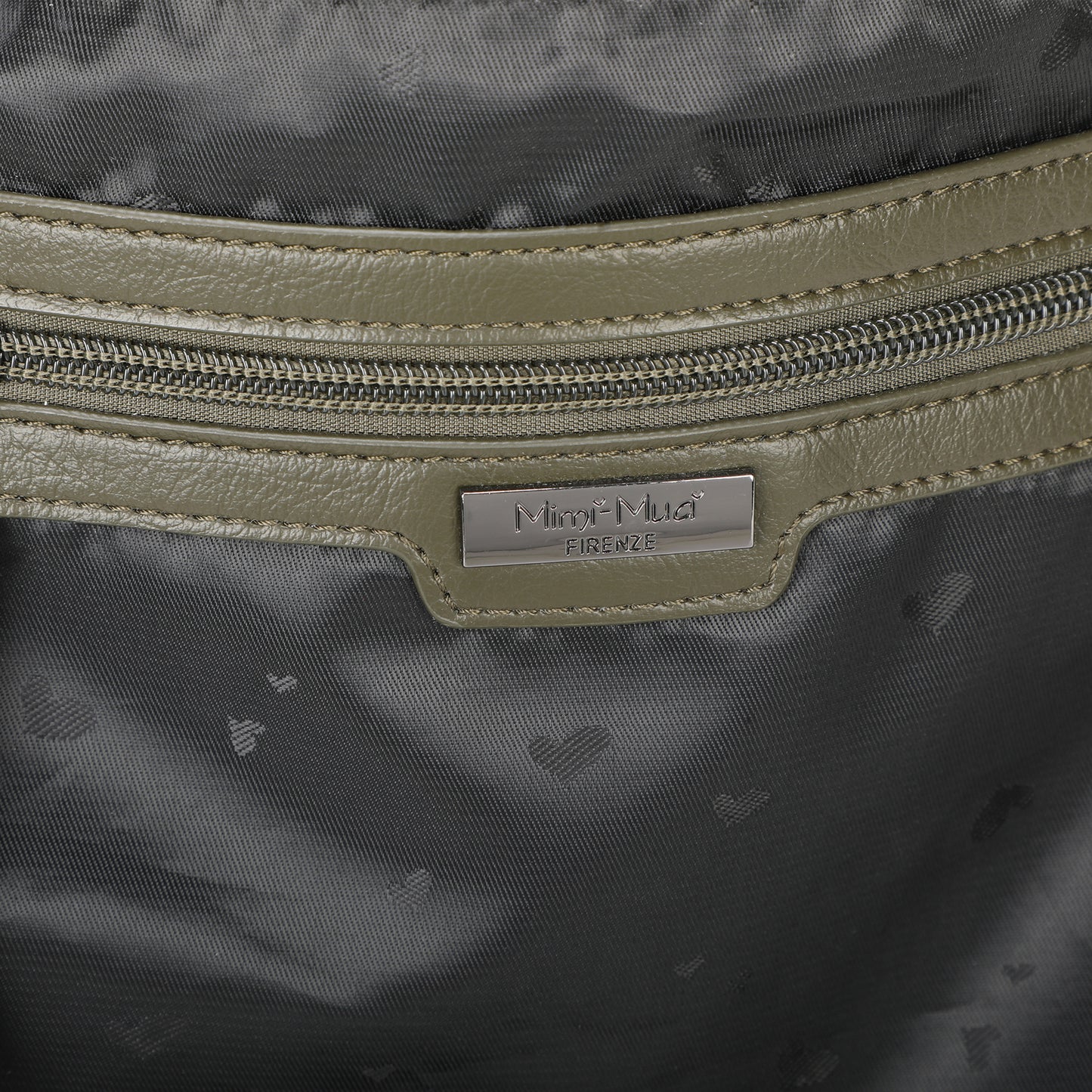 BORSA A SPALLA GRANDE CON CATENA