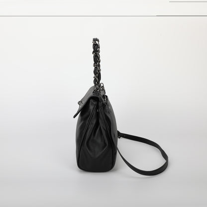 BORSA A MANO GRANDE CON CATENA