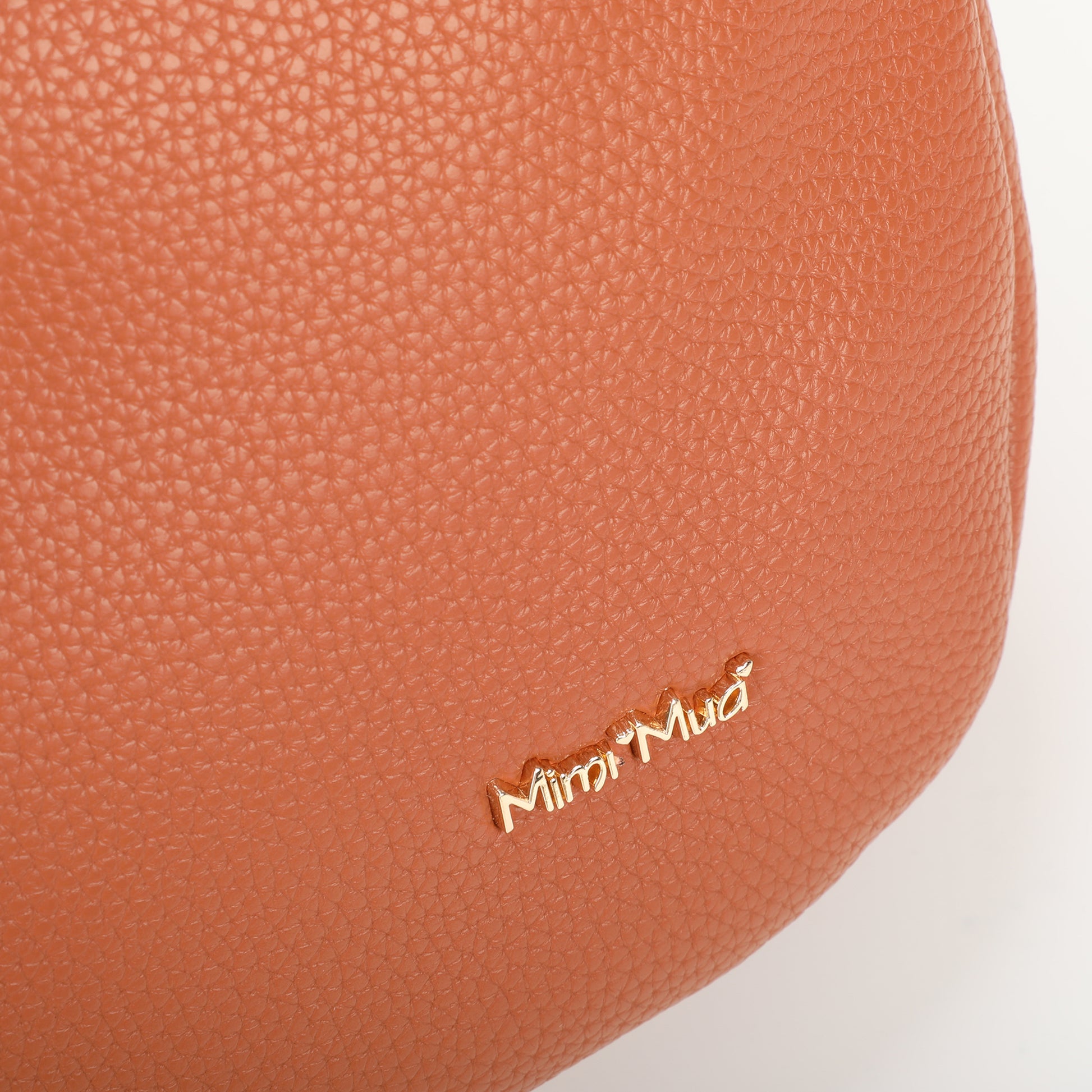 BORSA HOBO CON DETTAGLIO ARRICCIATO