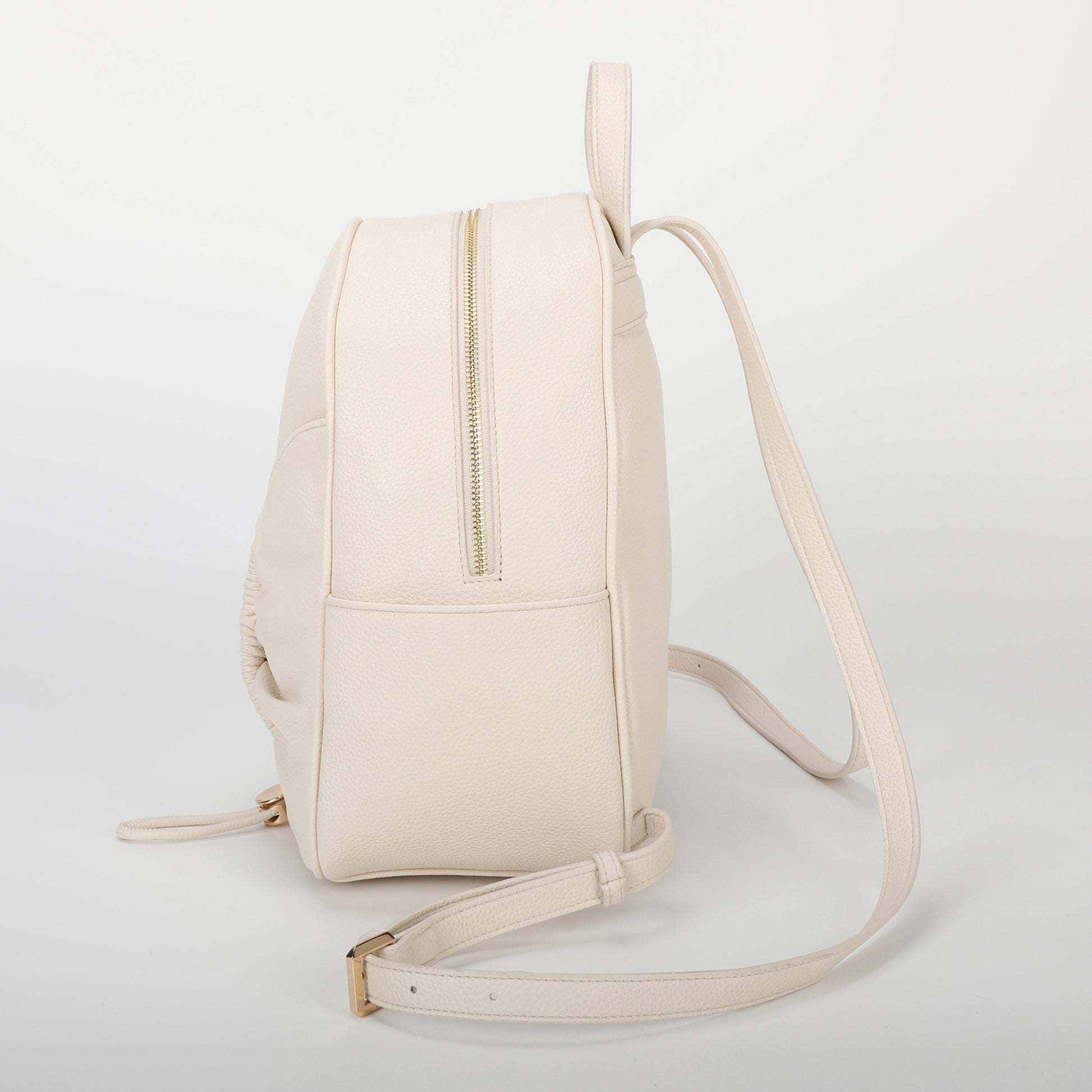 ZAINO CON DETTAGLIO ARRICCIATO